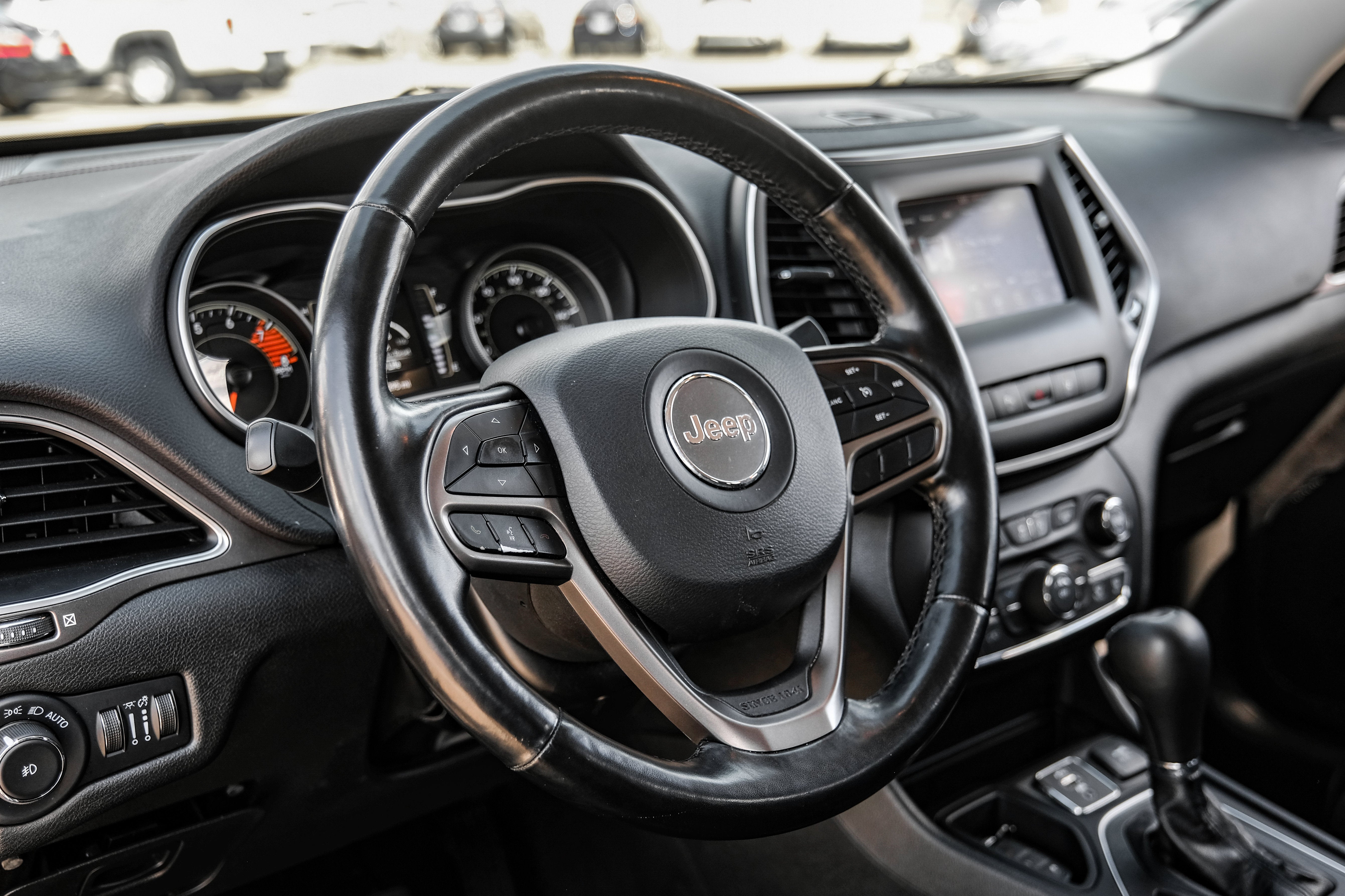 2021 Jeep Cherokee Latitude Lux