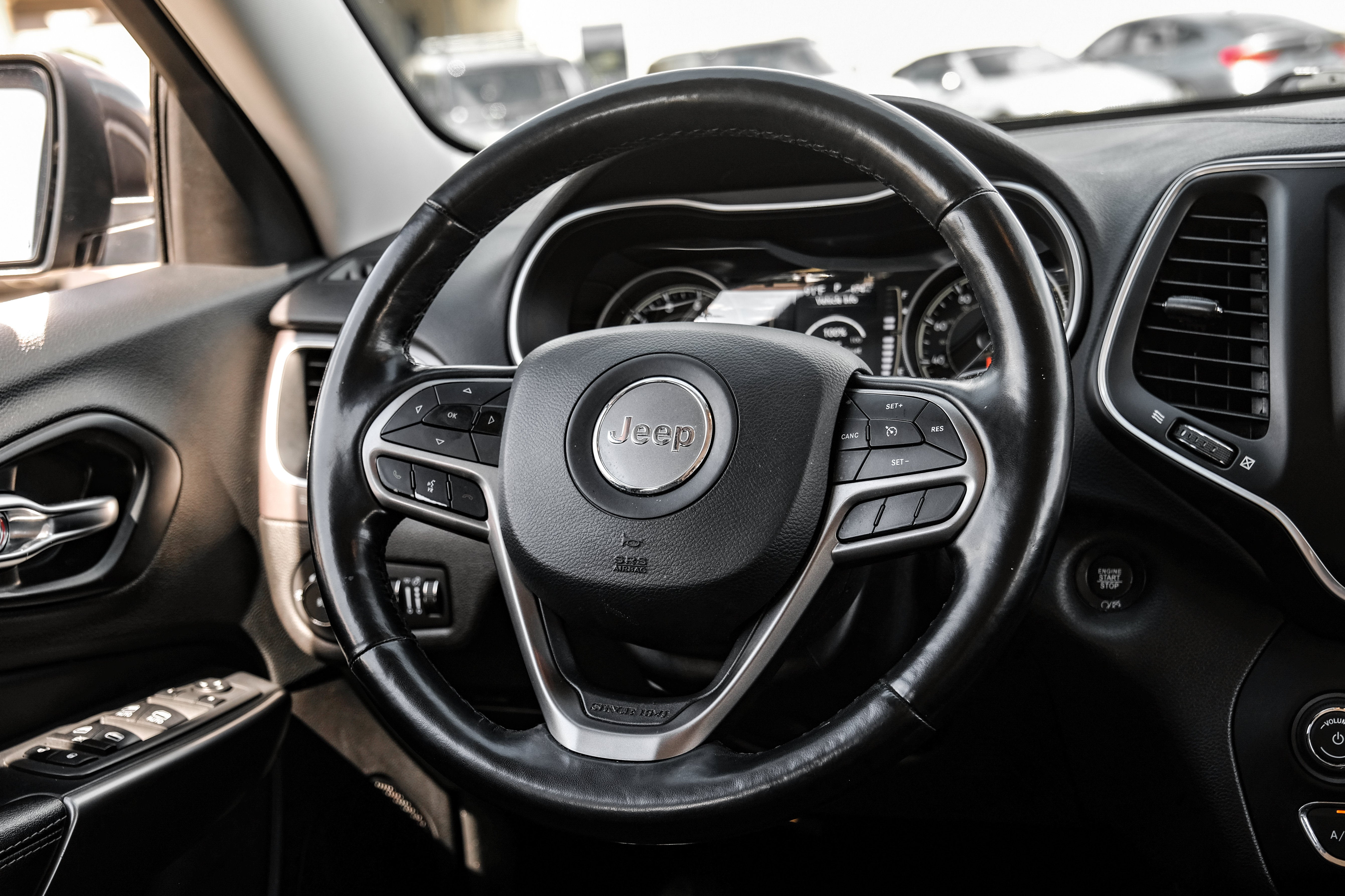 2021 Jeep Cherokee Latitude Lux