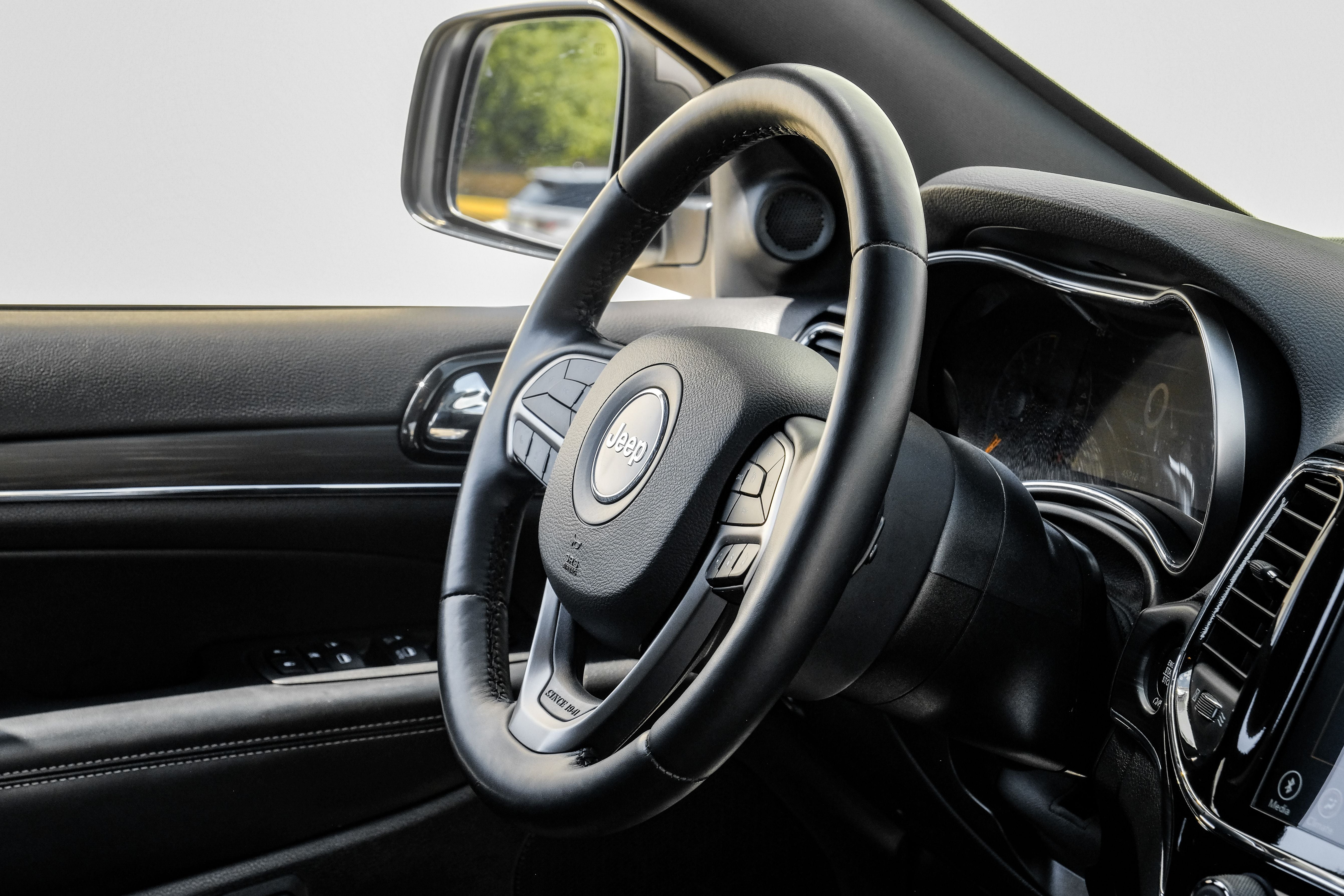 2021 Jeep Grand Cherokee 80th Anniversary Edition