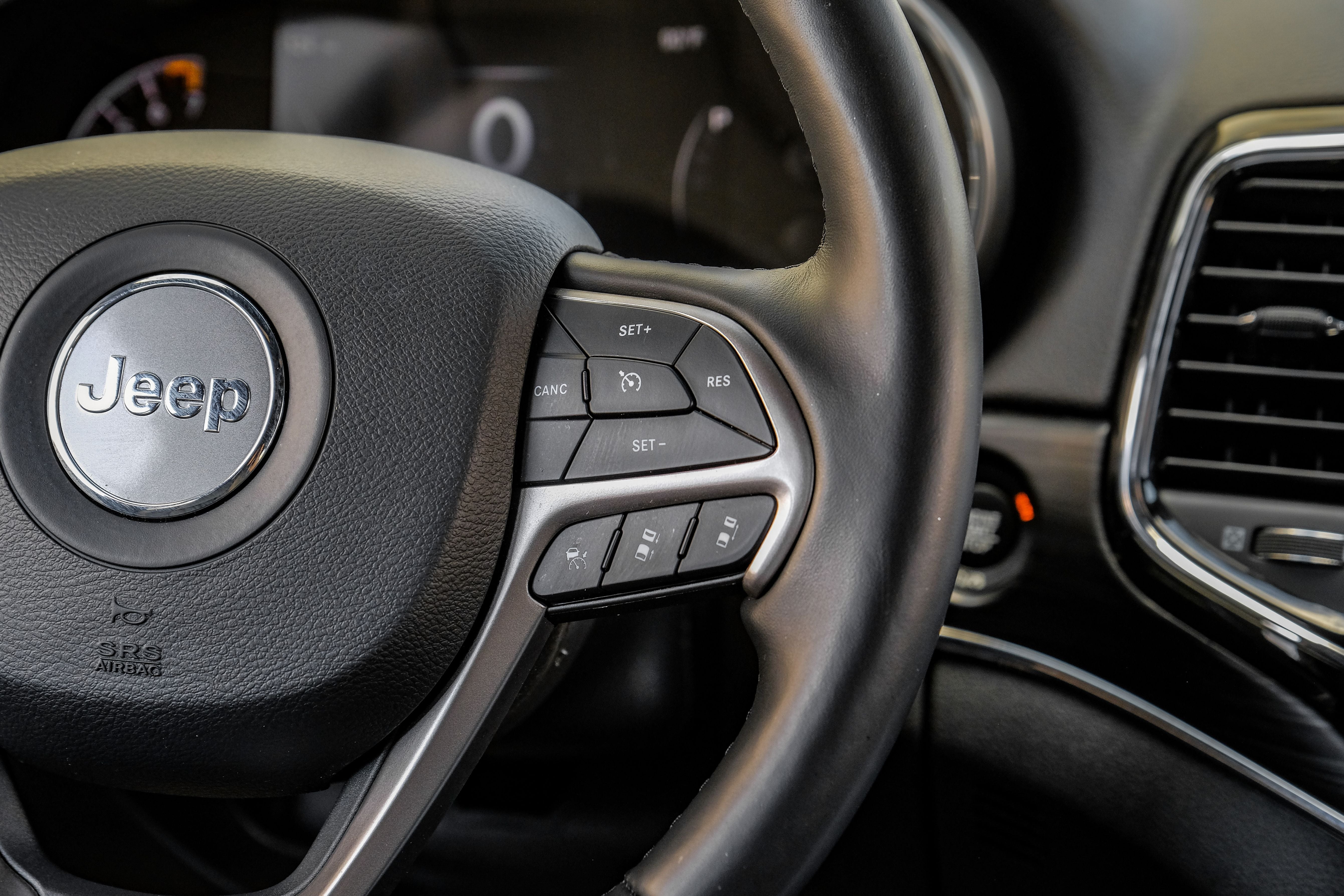 2021 Jeep Grand Cherokee 80th Anniversary Edition