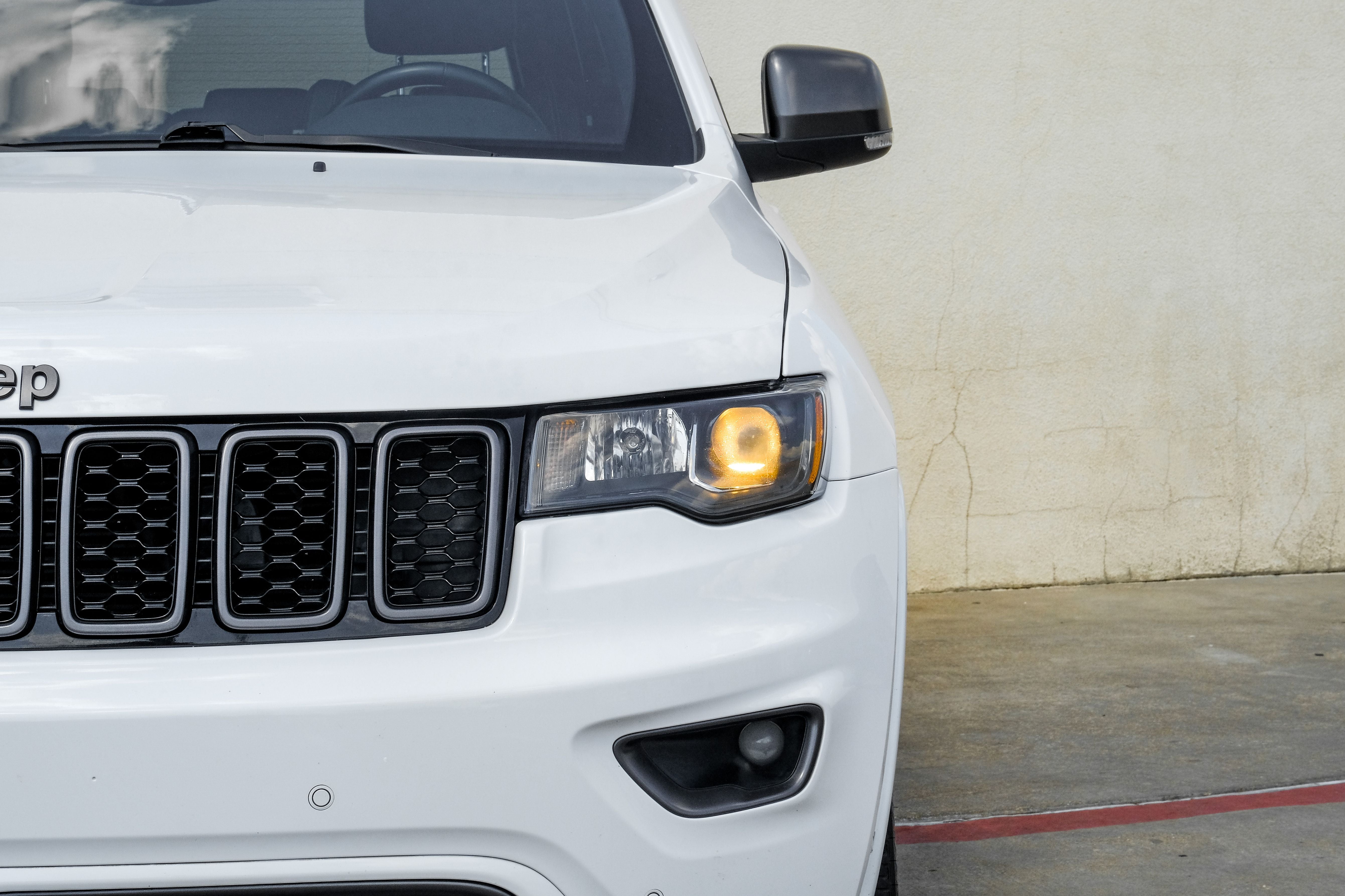 2021 Jeep Grand Cherokee 80th Anniversary Edition