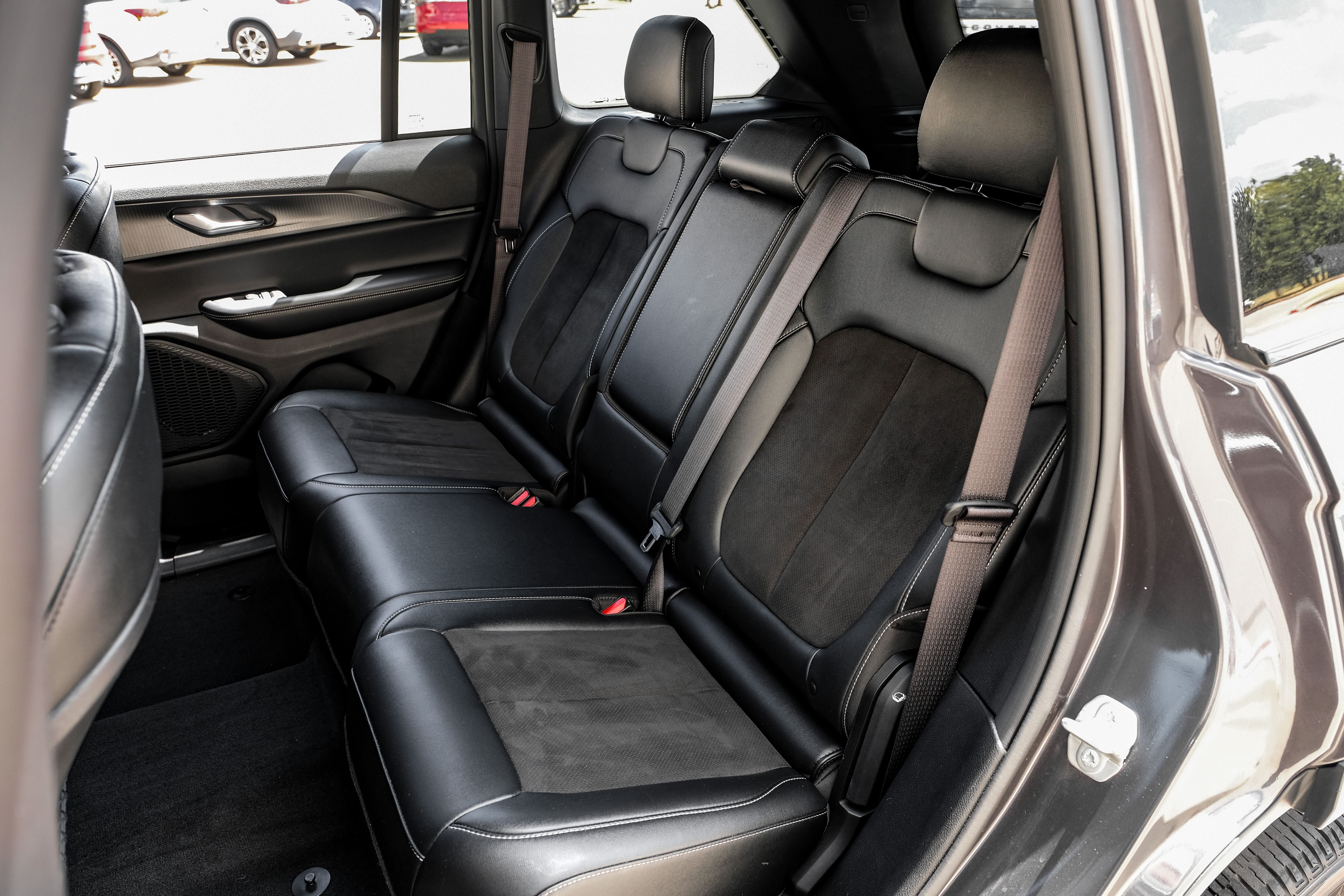 2023 Jeep Grand Cherokee Altitude X