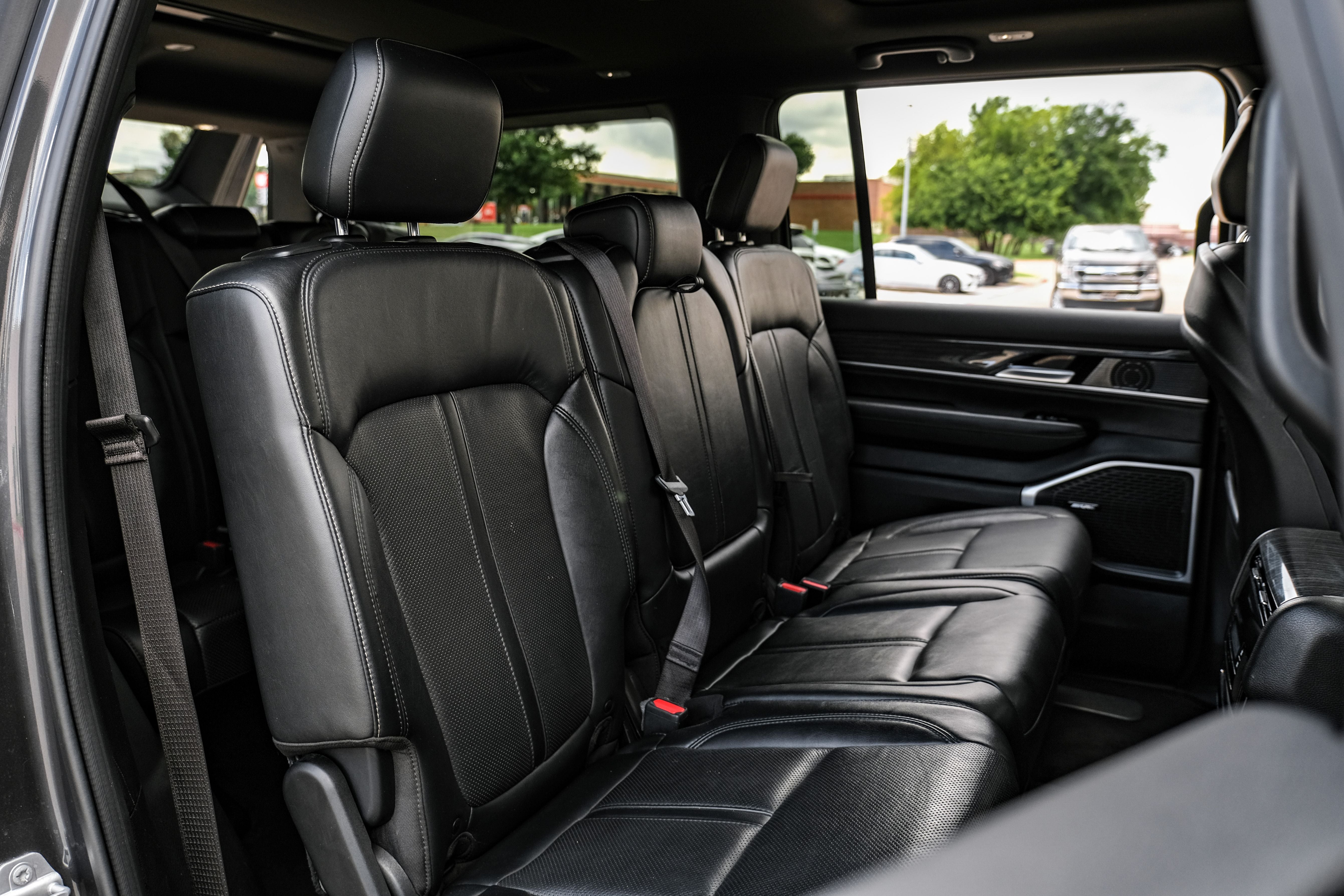 2022 Jeep Wagoneer Series II