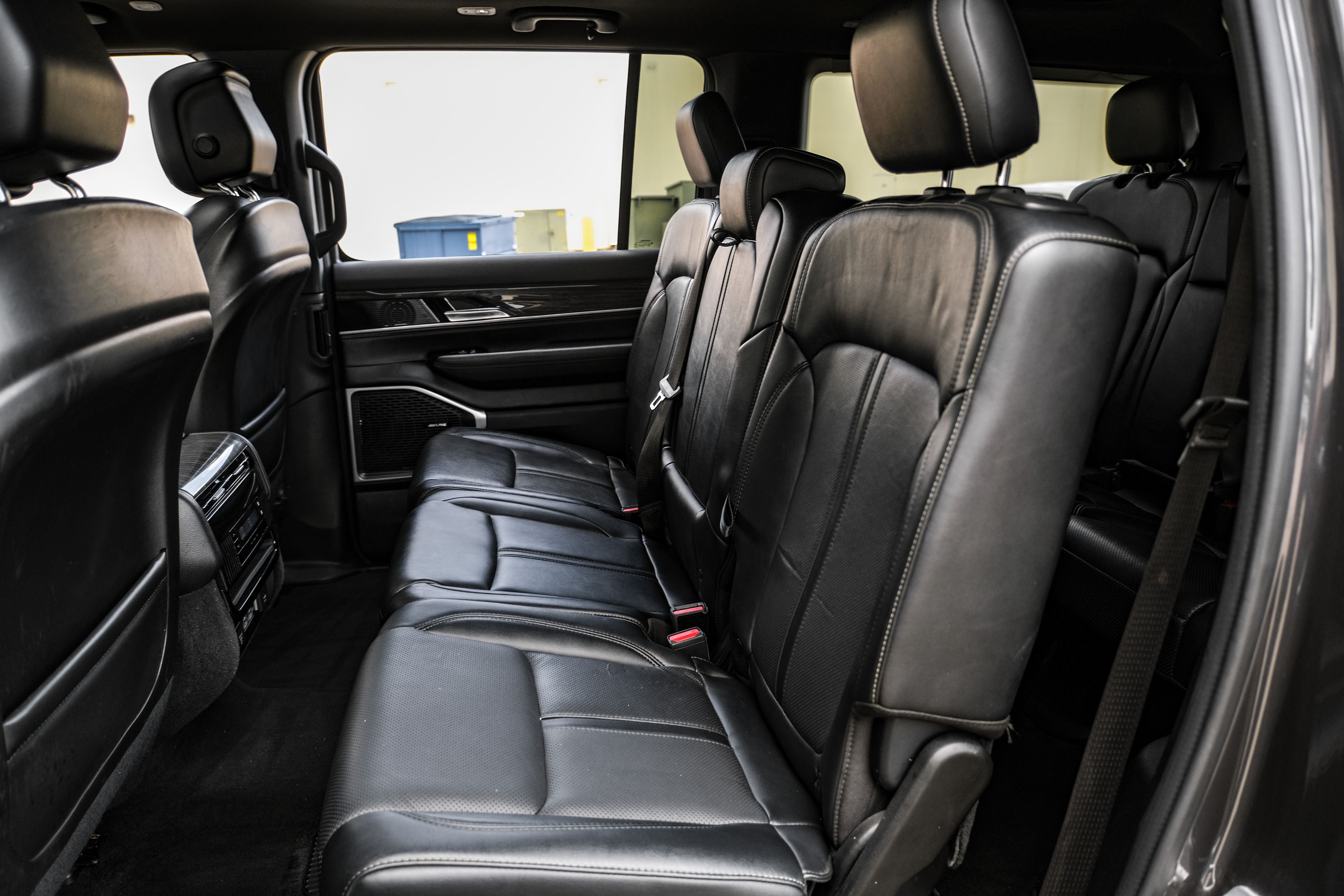 2022 Jeep Wagoneer Series II