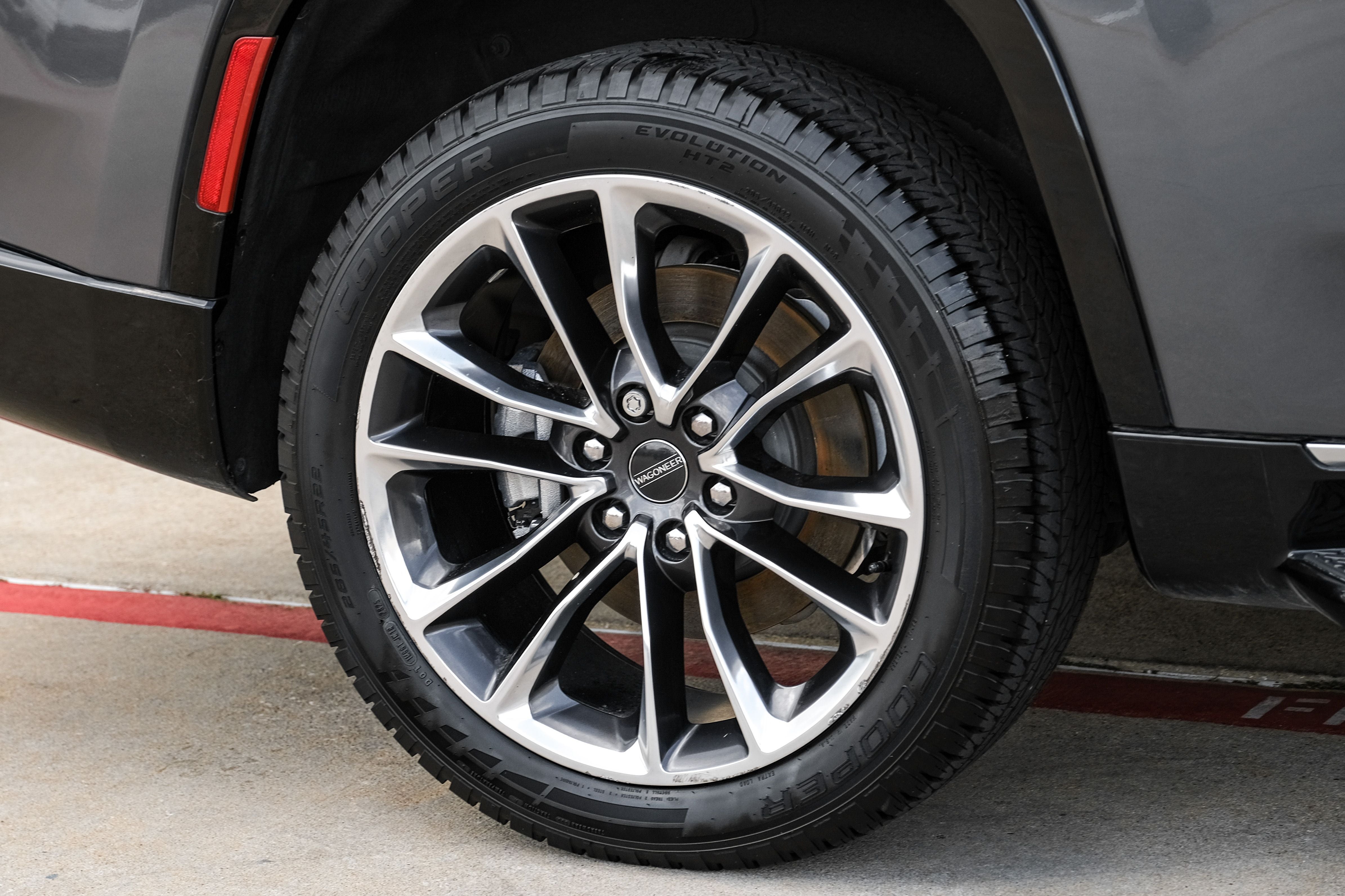 2022 Jeep Wagoneer Series II