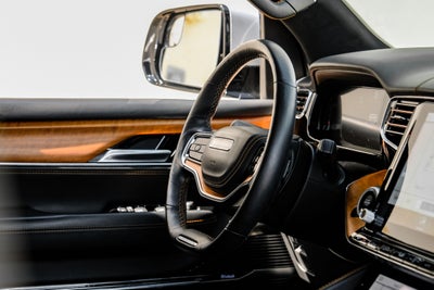 2022 Jeep Grand Wagoneer Series III