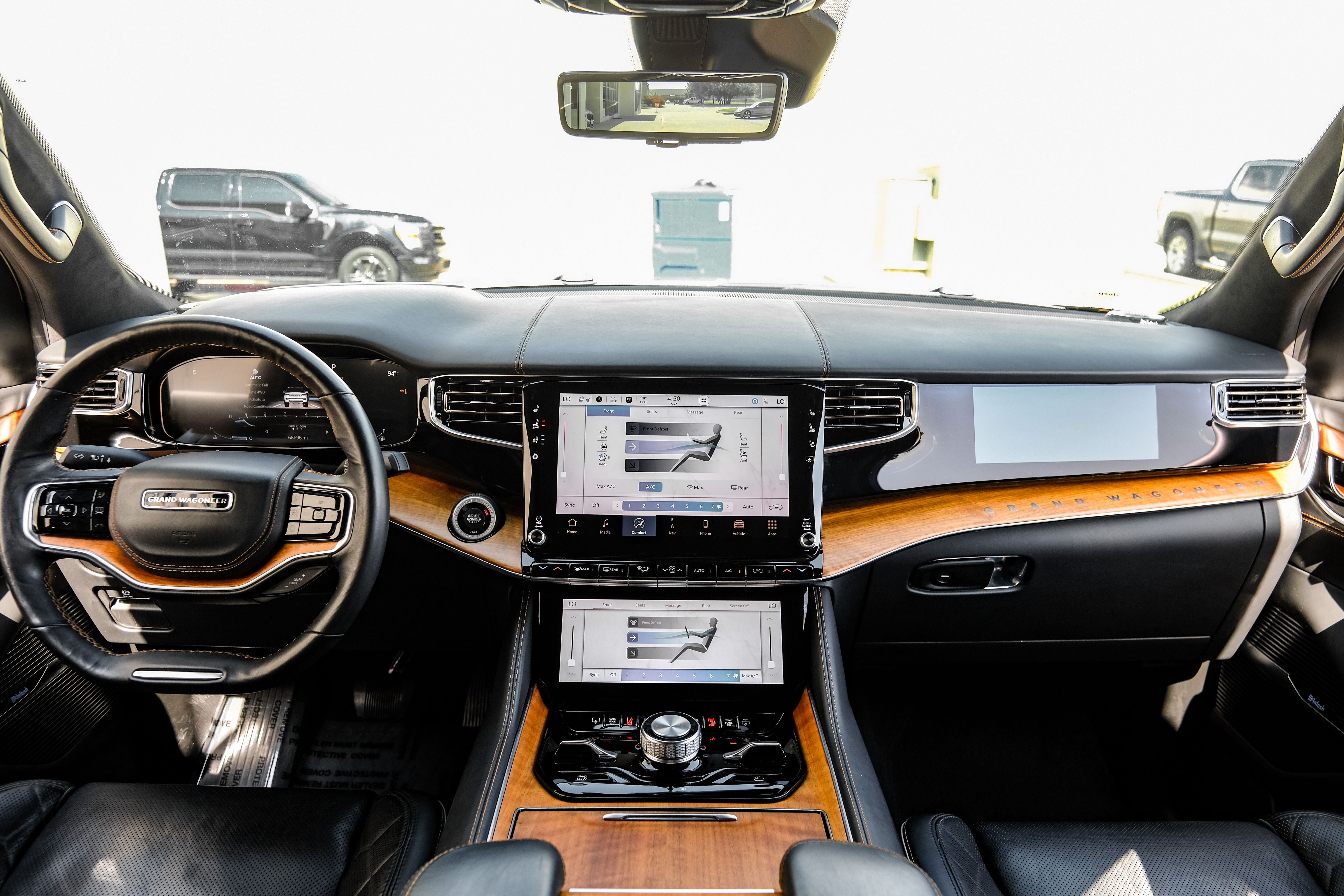2022 Jeep Grand Wagoneer Series III