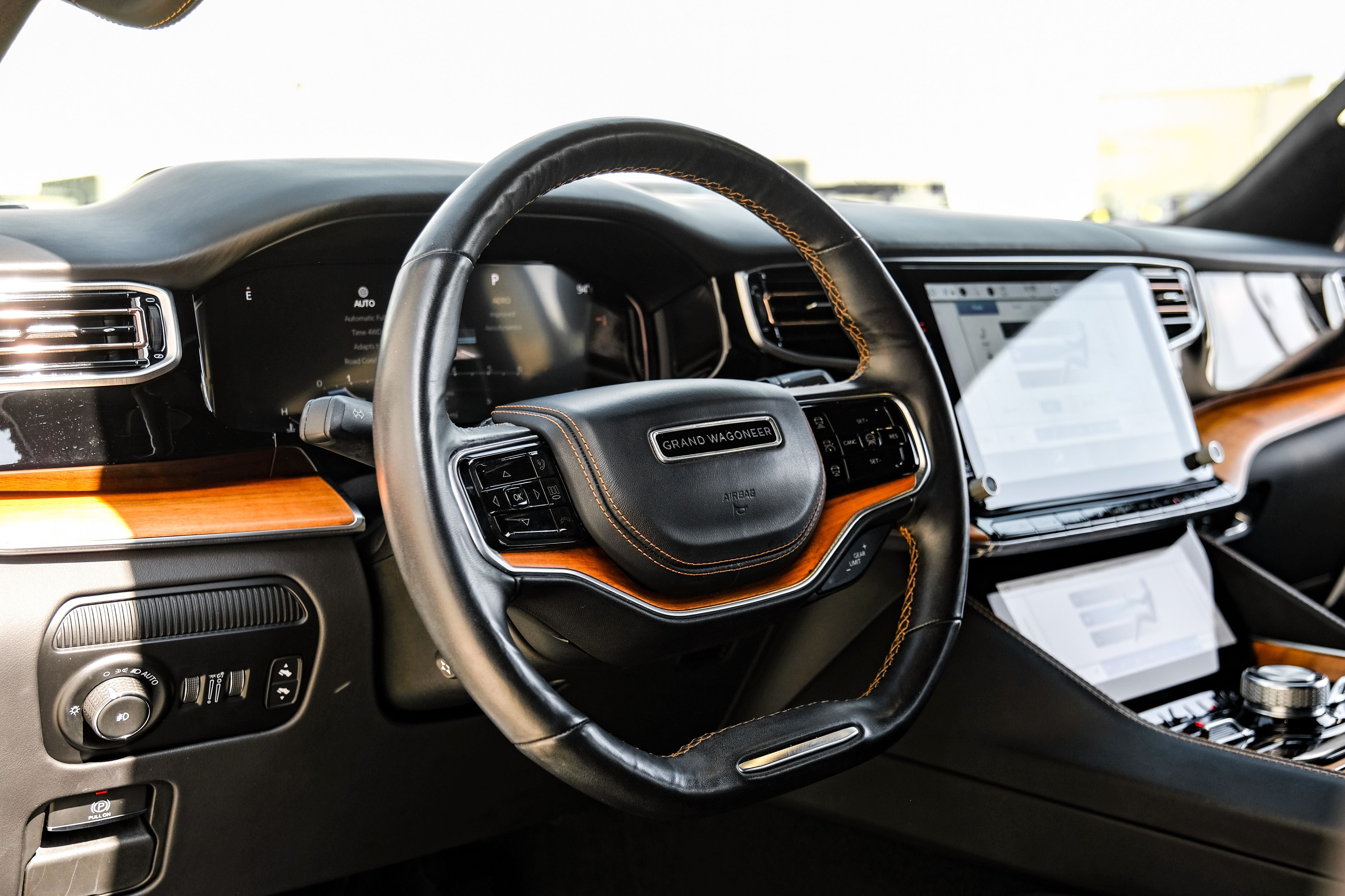 2022 Jeep Grand Wagoneer Series III