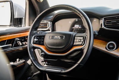 2022 Jeep Grand Wagoneer Series III
