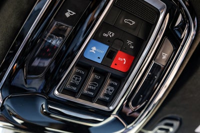 2022 Jeep Grand Wagoneer Series III