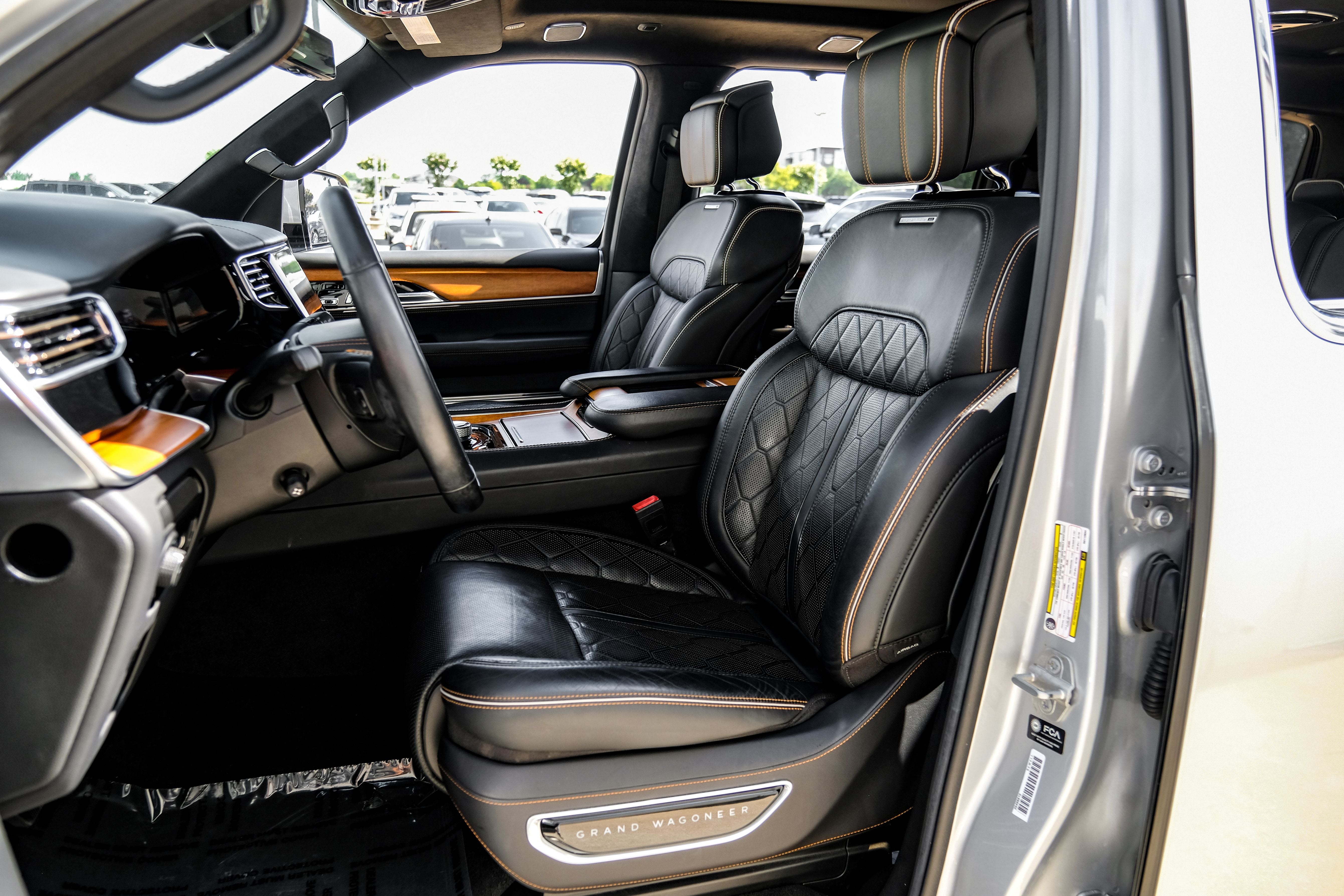 2022 Jeep Grand Wagoneer Series III