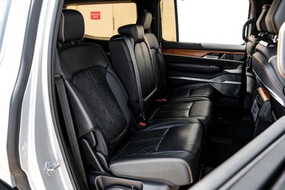 2022 Jeep Grand Wagoneer Series III