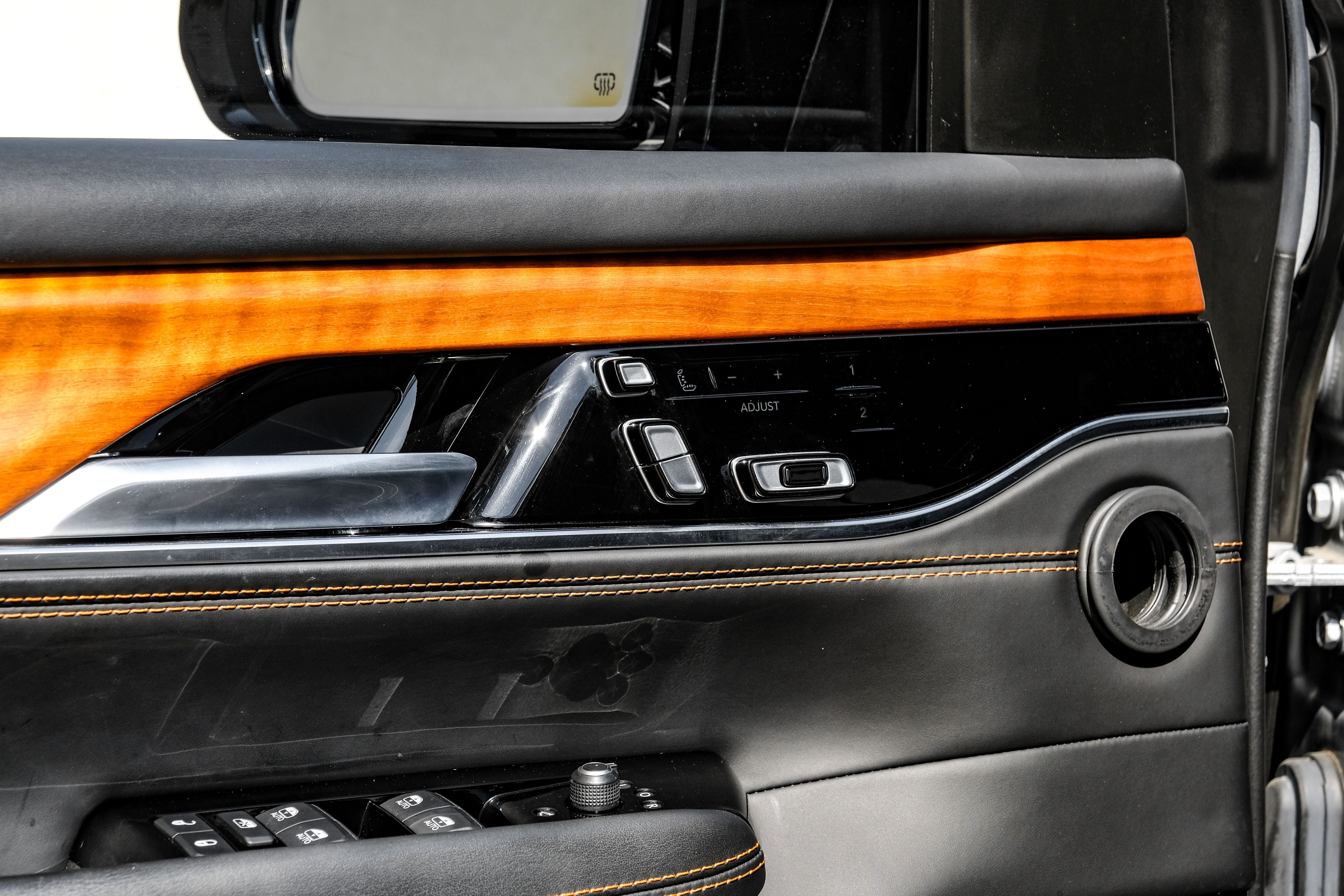 2022 Jeep Grand Wagoneer Series III
