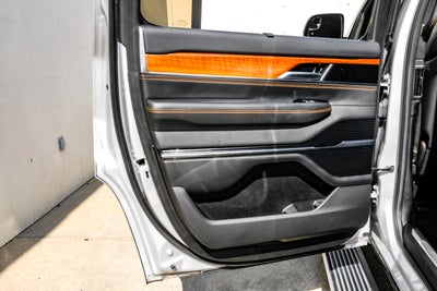 2022 Jeep Grand Wagoneer Series III