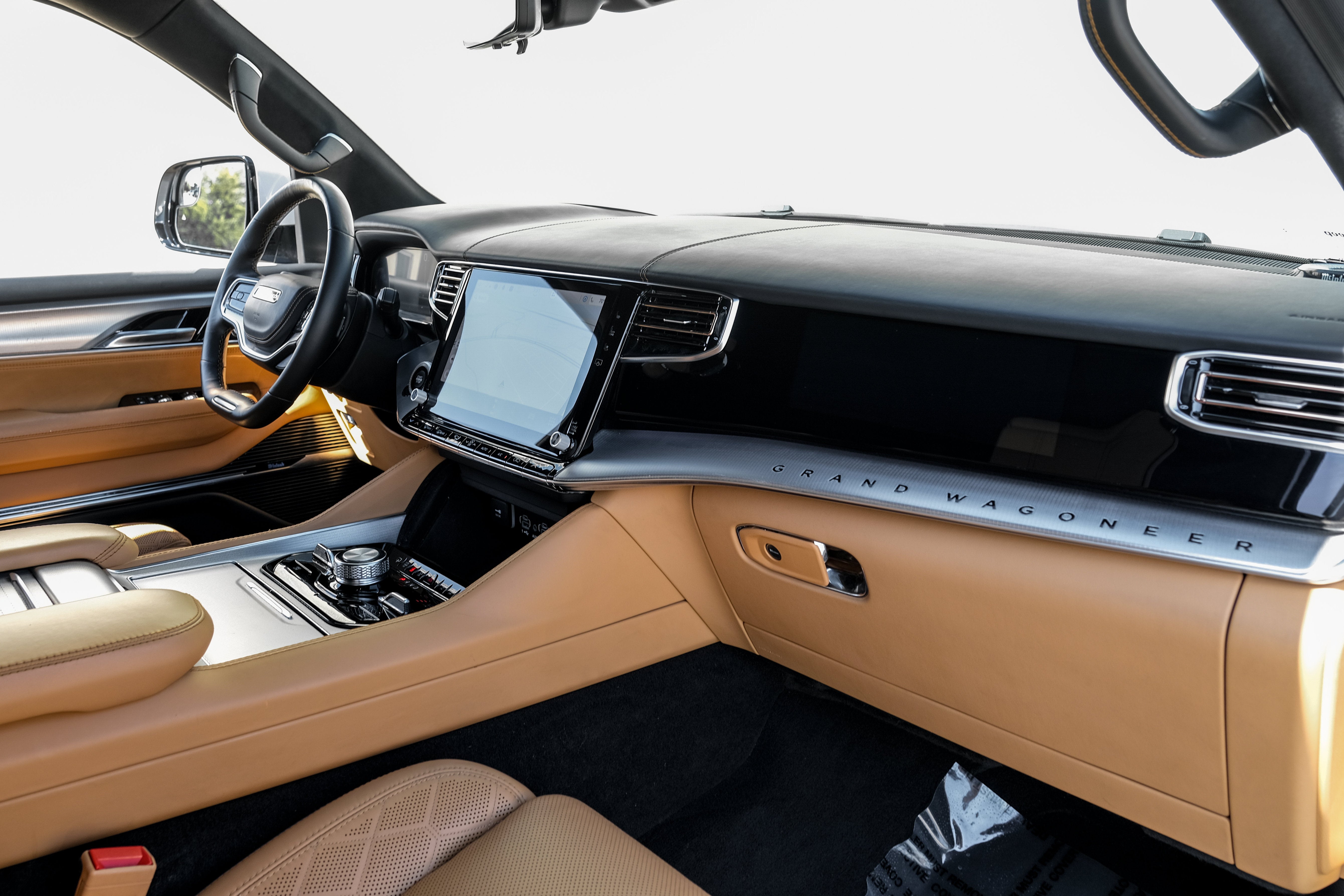 2022 Jeep Grand Wagoneer Series III