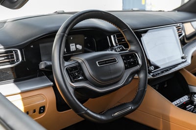 2022 Jeep Grand Wagoneer Series III