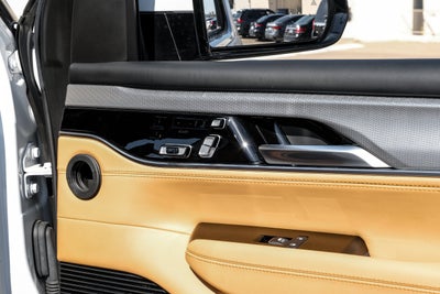 2022 Jeep Grand Wagoneer Series III