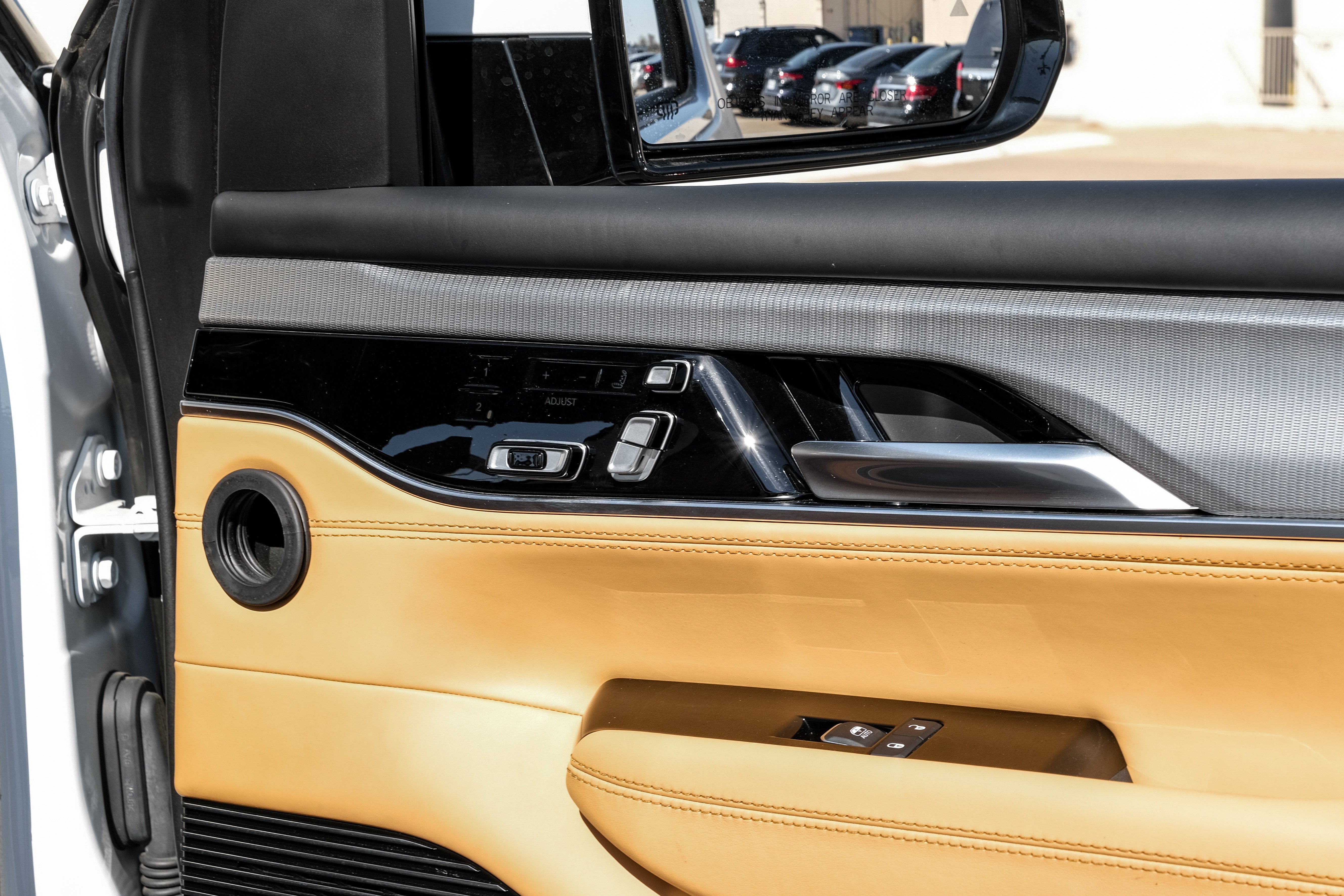 2022 Jeep Grand Wagoneer Series III