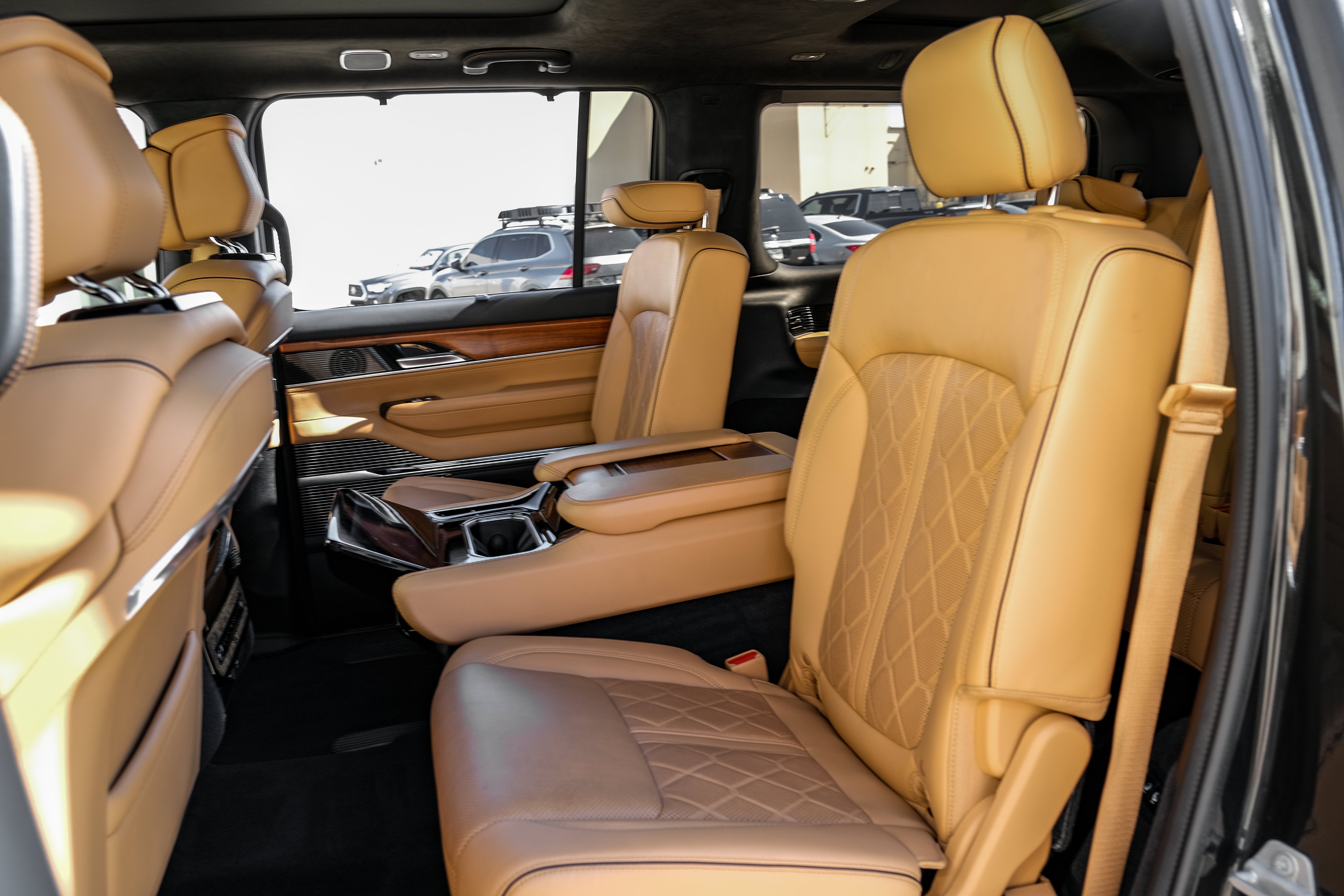 2022 Jeep Grand Wagoneer Series III
