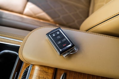 2022 Jeep Grand Wagoneer Series III