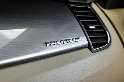 2017 Ford Taurus SEL
