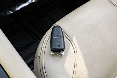 2017 Ford Taurus SEL