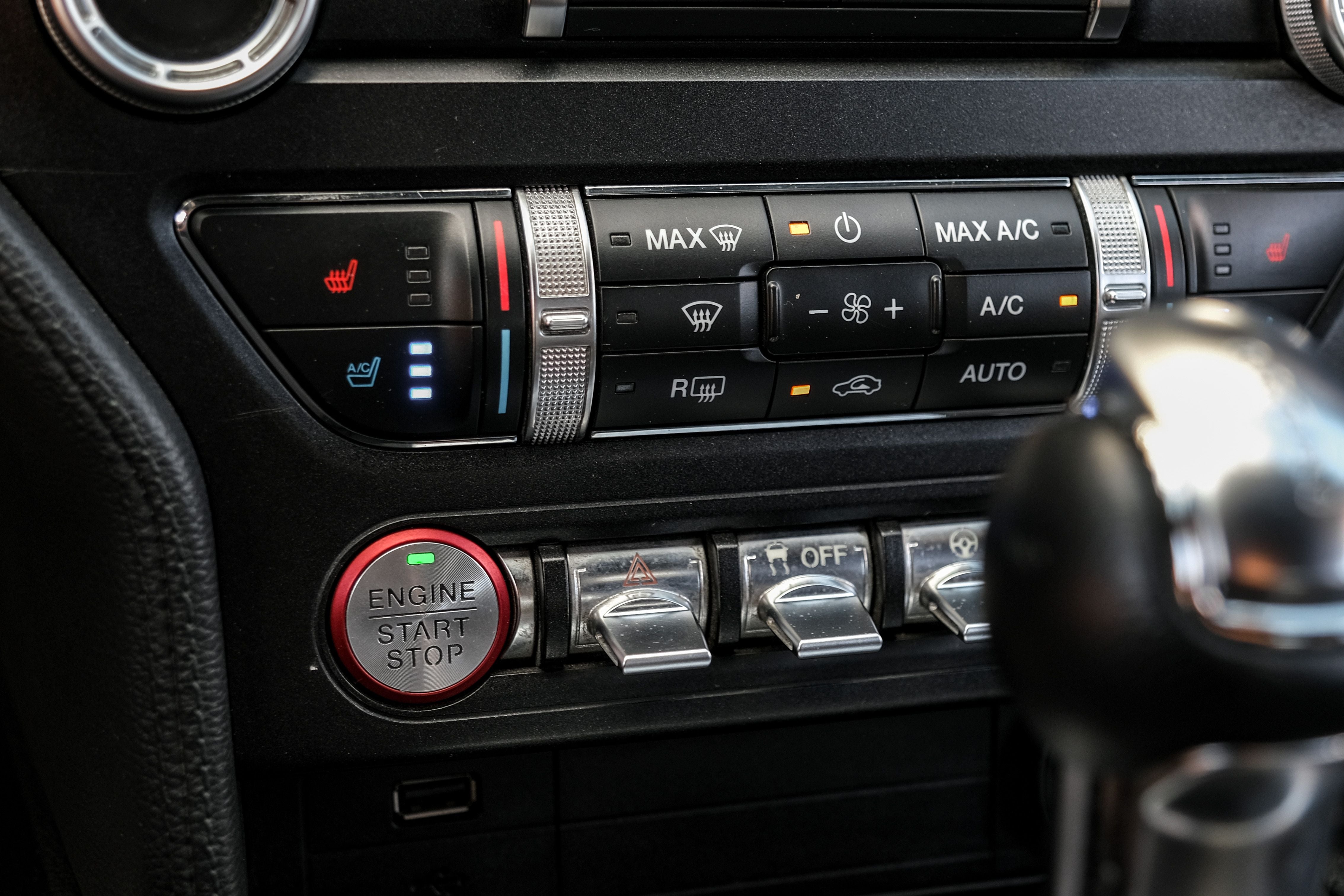 2019 Ford Mustang EcoBoost Premium