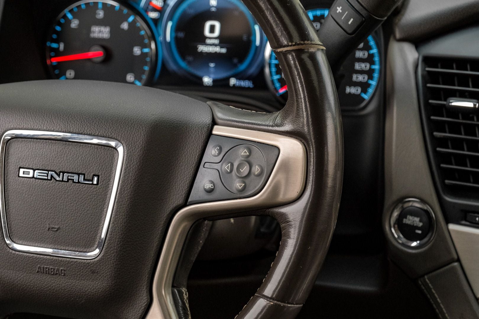 2018 GMC Yukon Denali