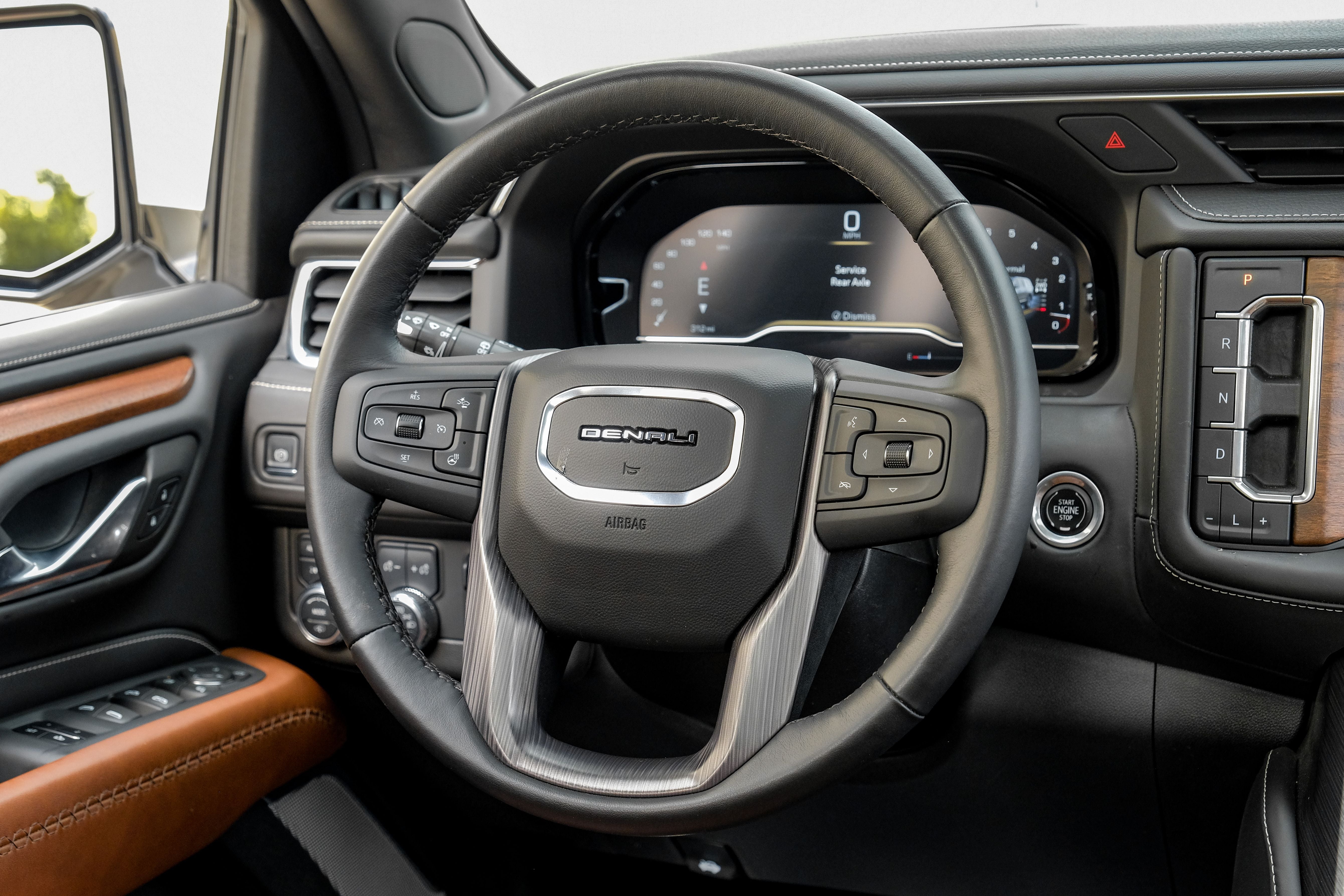 2023 GMC Yukon Denali Ultimate