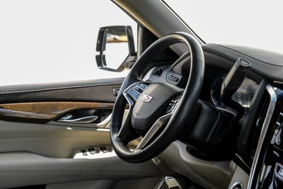 2018 Cadillac Escalade Luxury