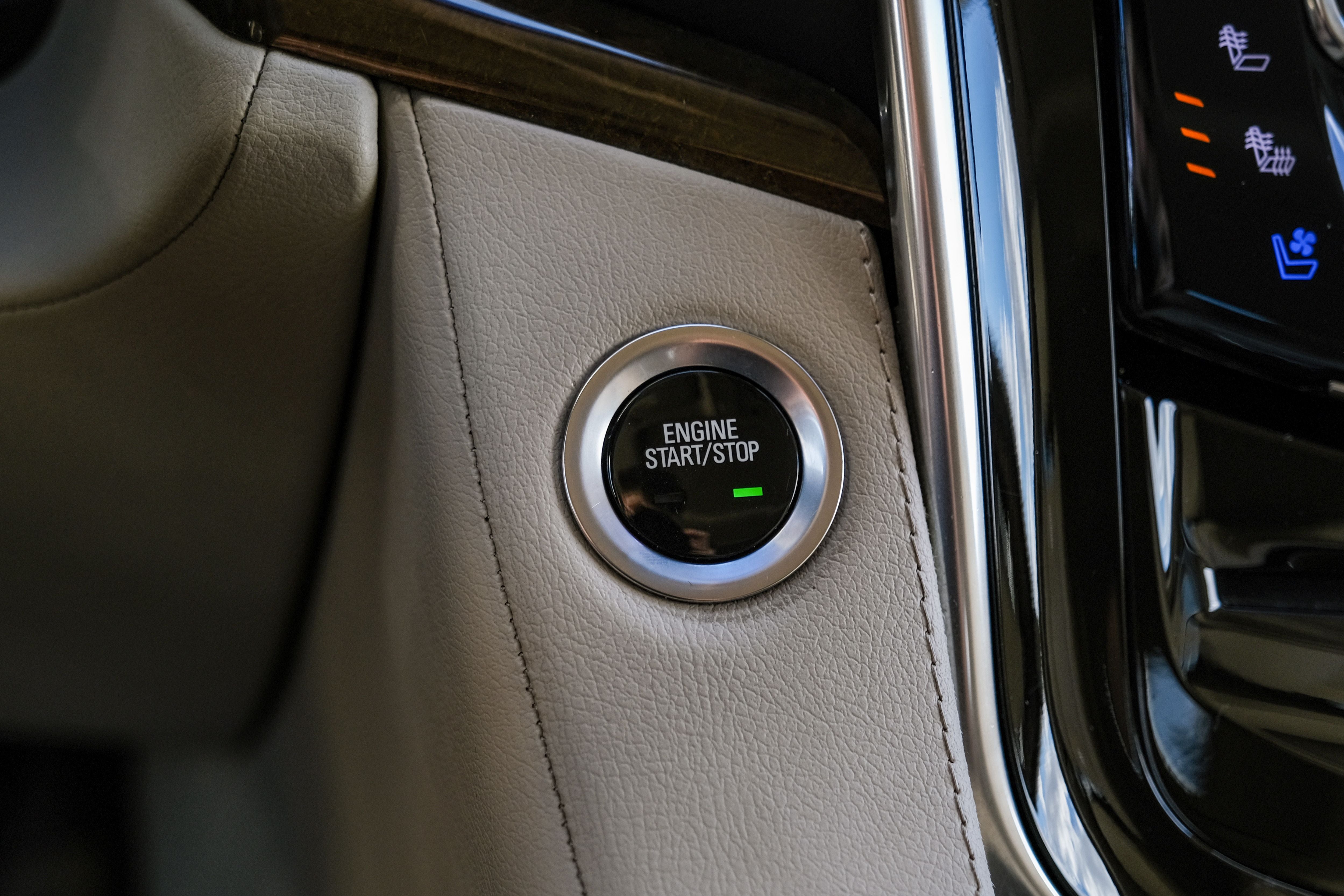2018 Cadillac Escalade Luxury
