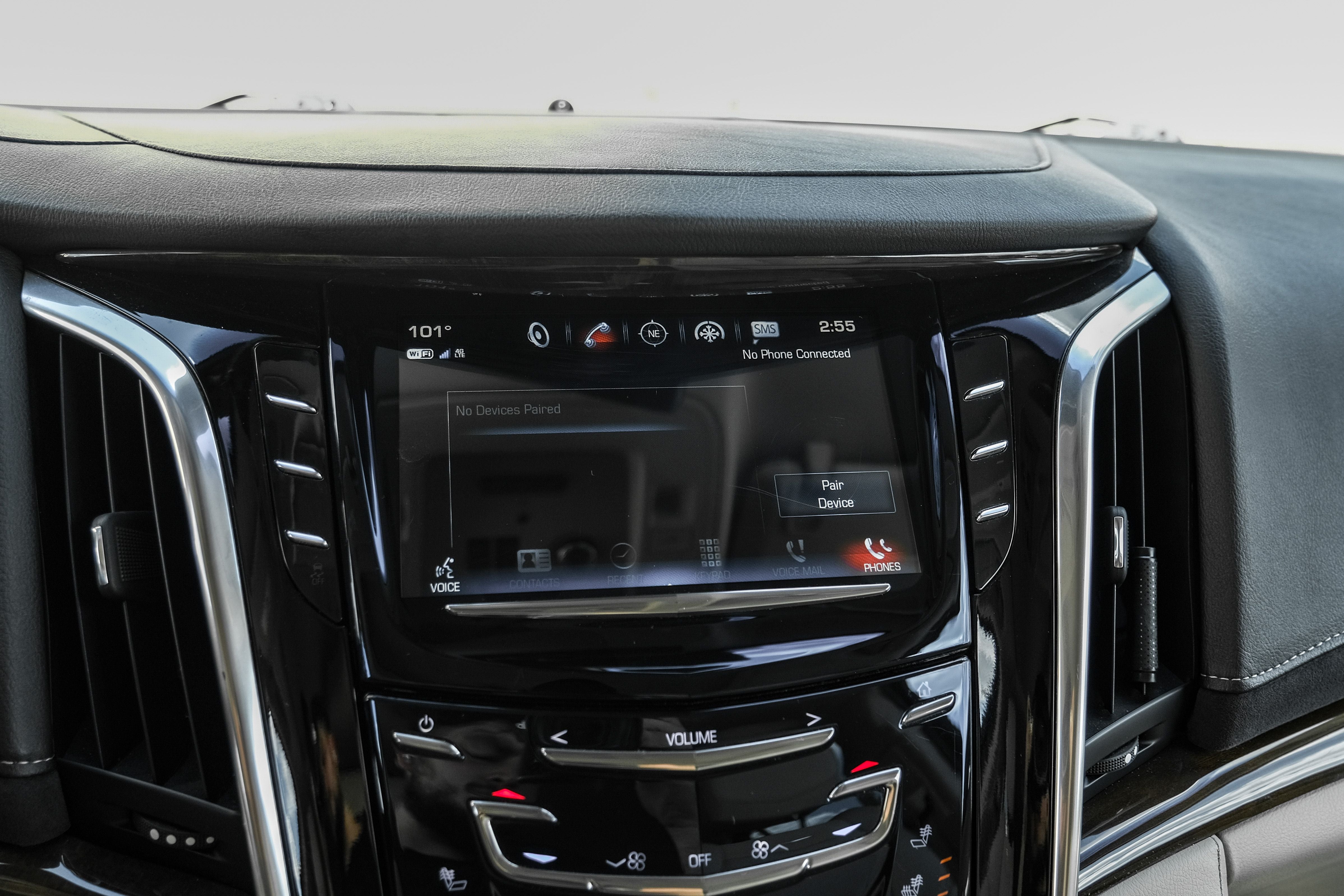 2018 Cadillac Escalade Luxury