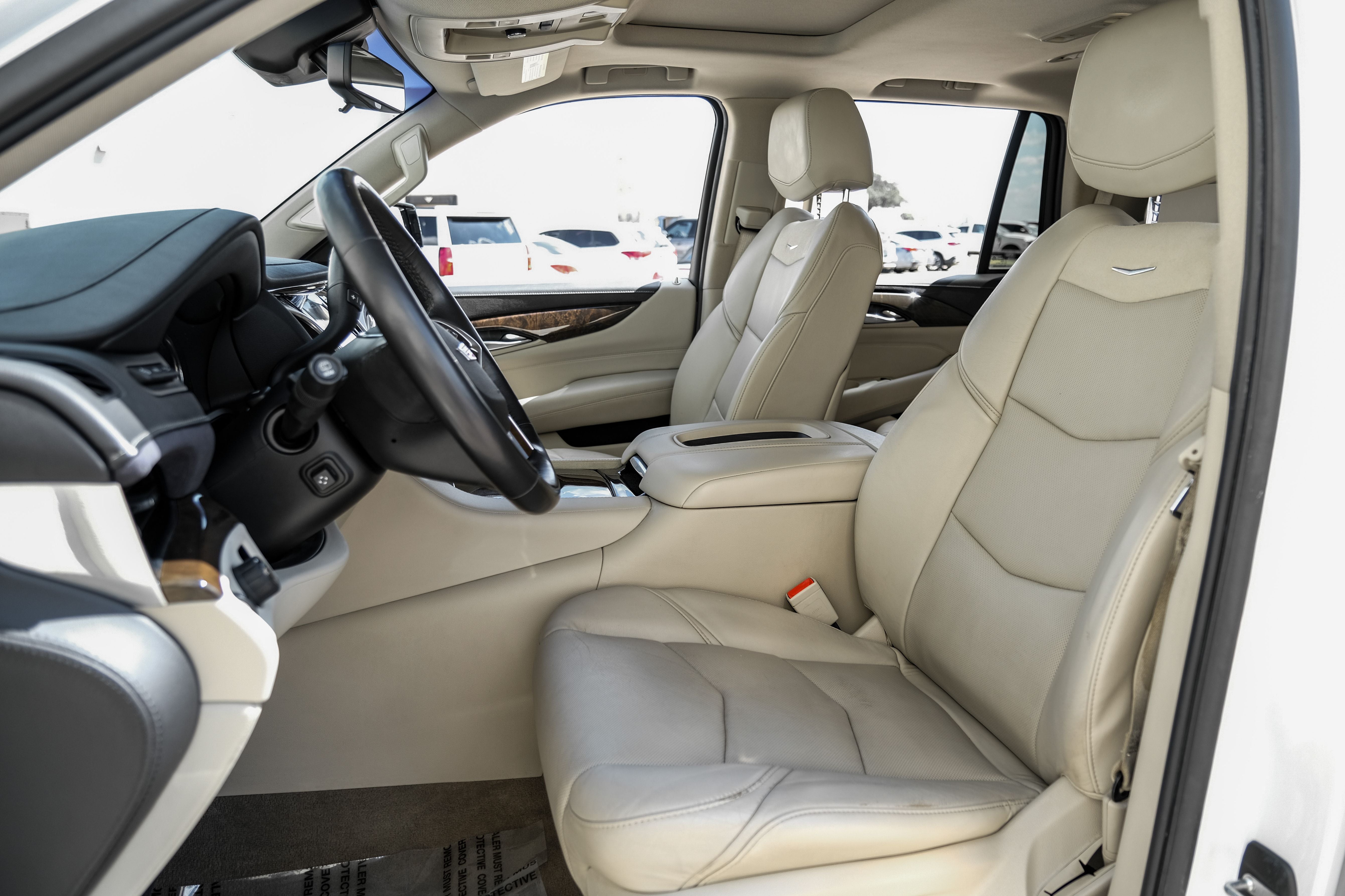 2018 Cadillac Escalade Luxury