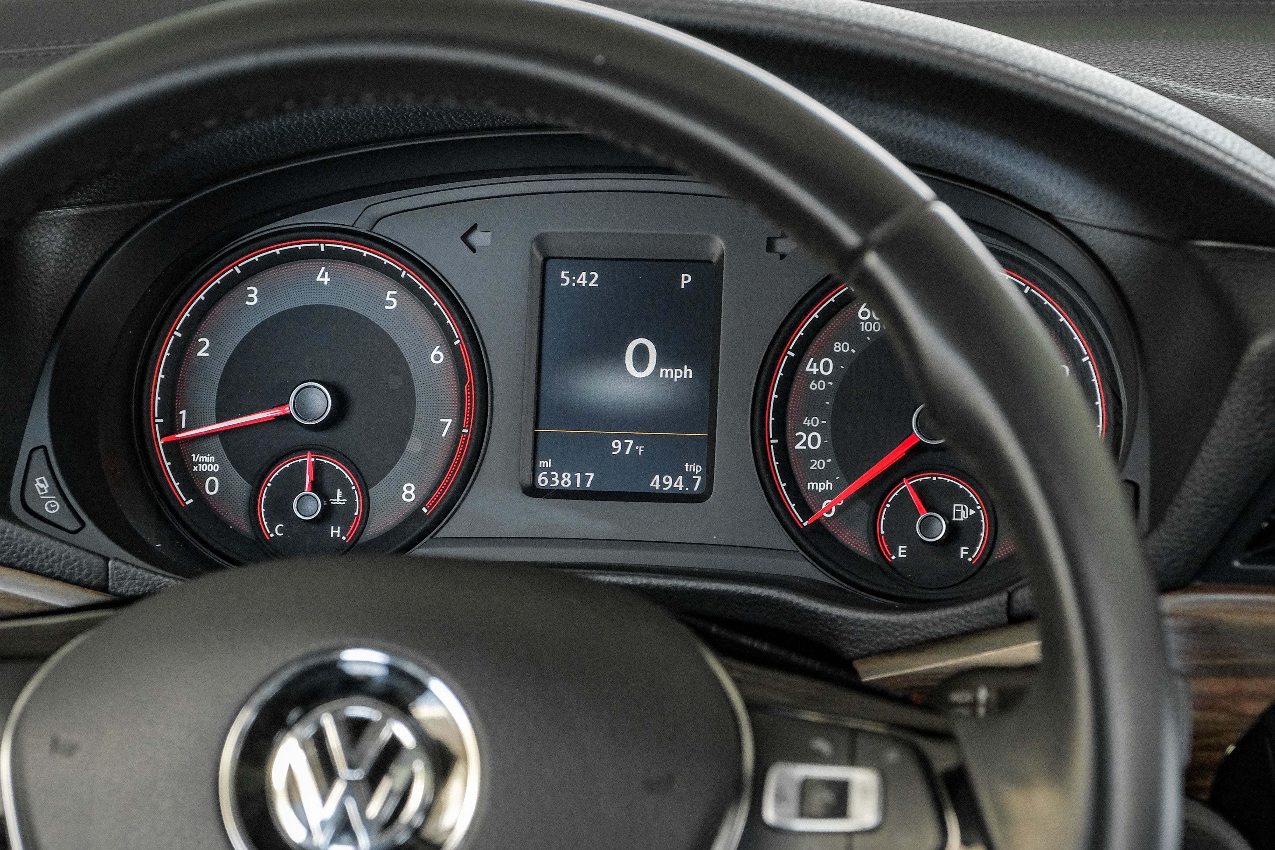 2022 Volkswagen Passat 2.0T Limited Edition