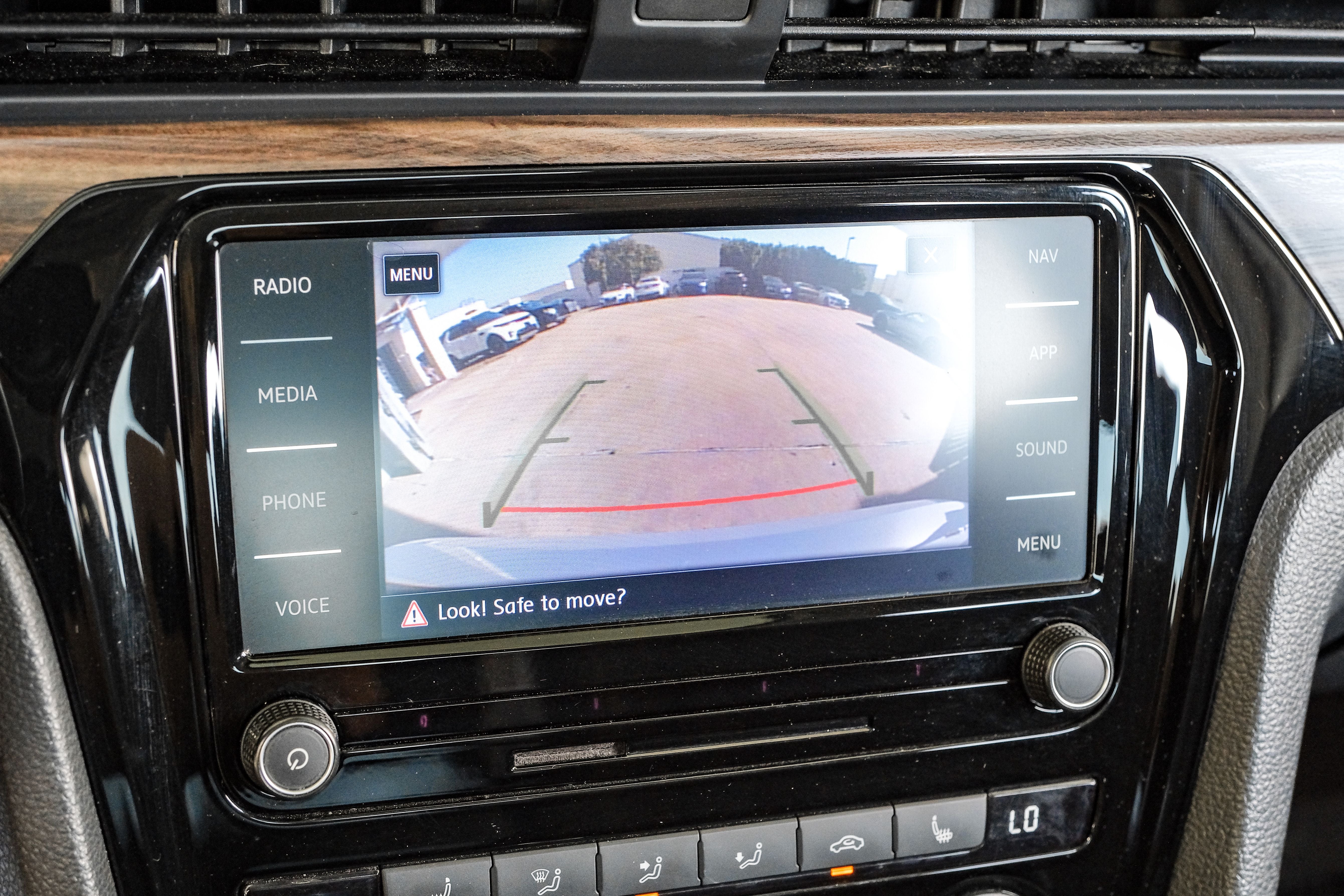 2022 Volkswagen Passat 2.0T Limited Edition