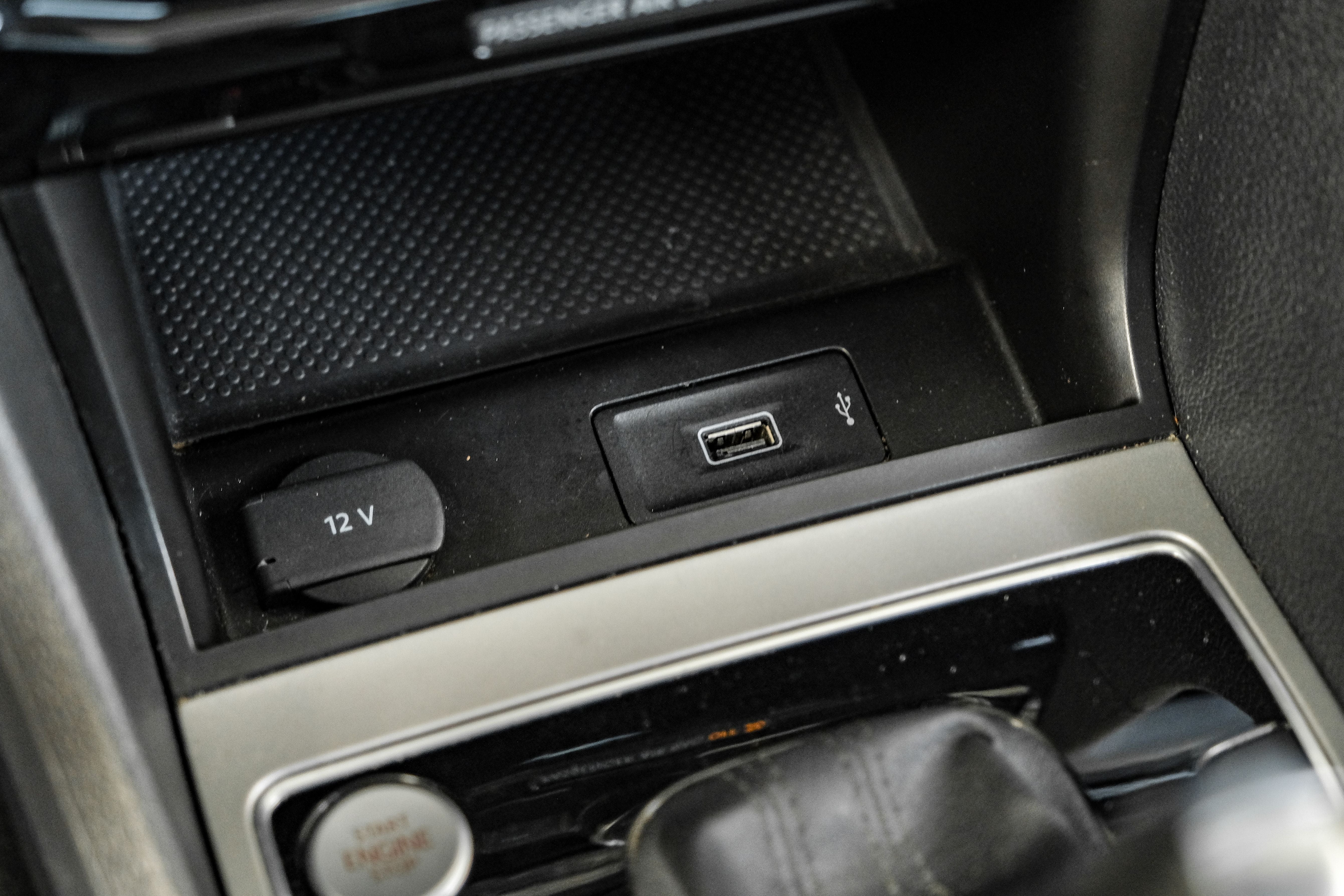 2022 Volkswagen Passat 2.0T Limited Edition