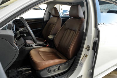 2022 Volkswagen Passat 2.0T Limited Edition