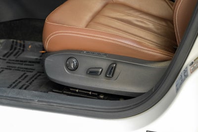 2022 Volkswagen Passat 2.0T Limited Edition