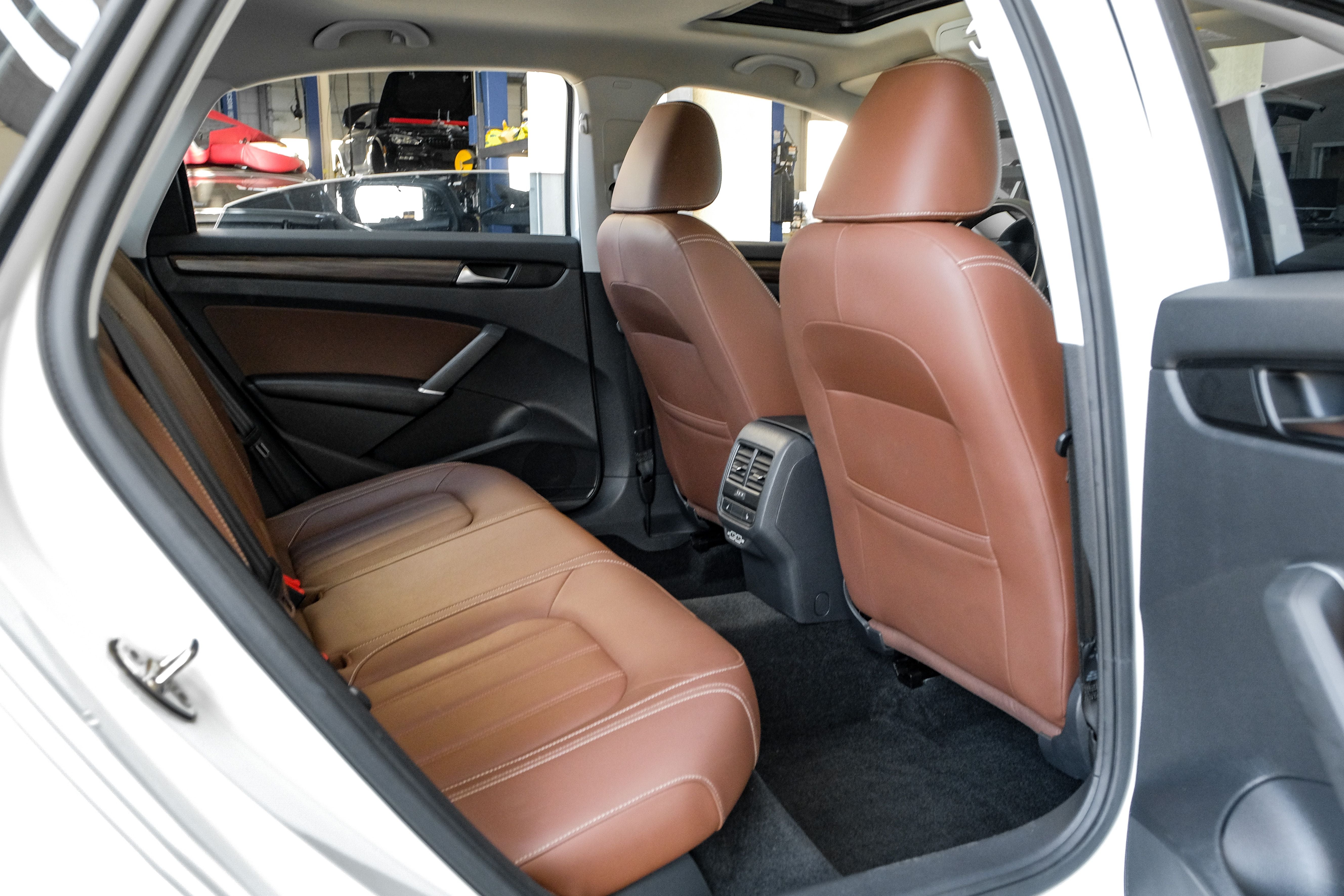 2022 Volkswagen Passat 2.0T Limited Edition