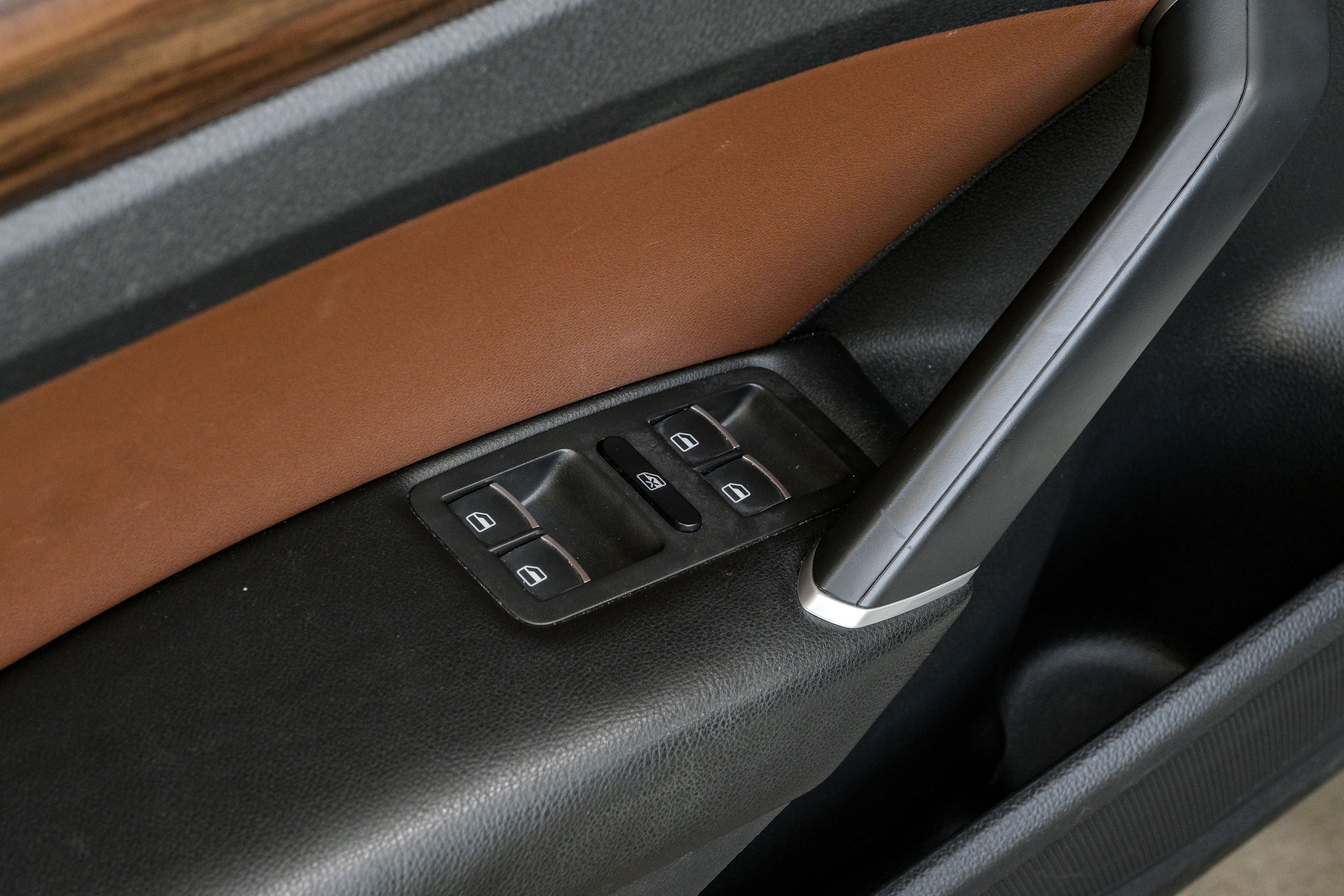 2022 Volkswagen Passat 2.0T Limited Edition