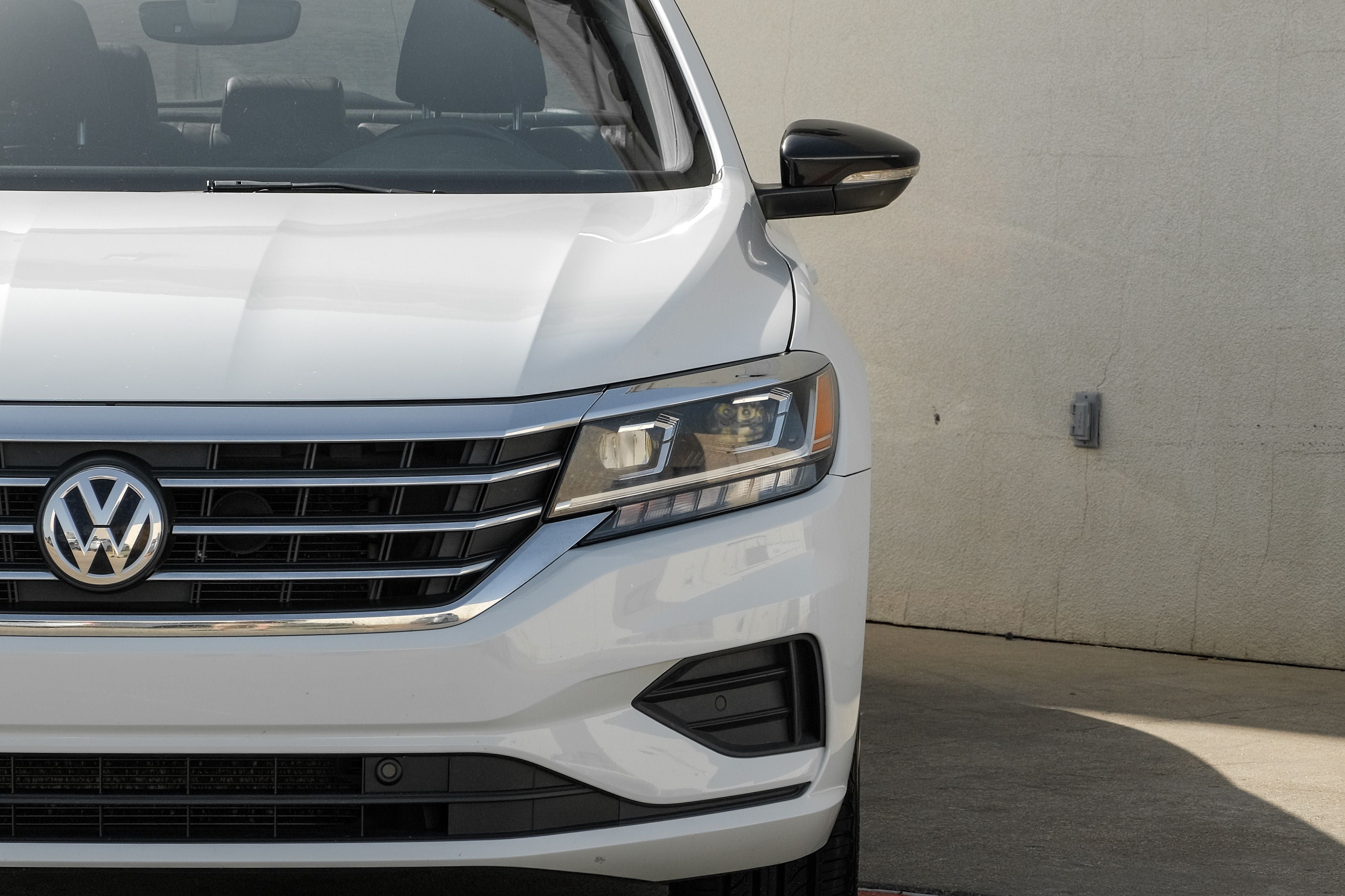 2022 Volkswagen Passat 2.0T Limited Edition