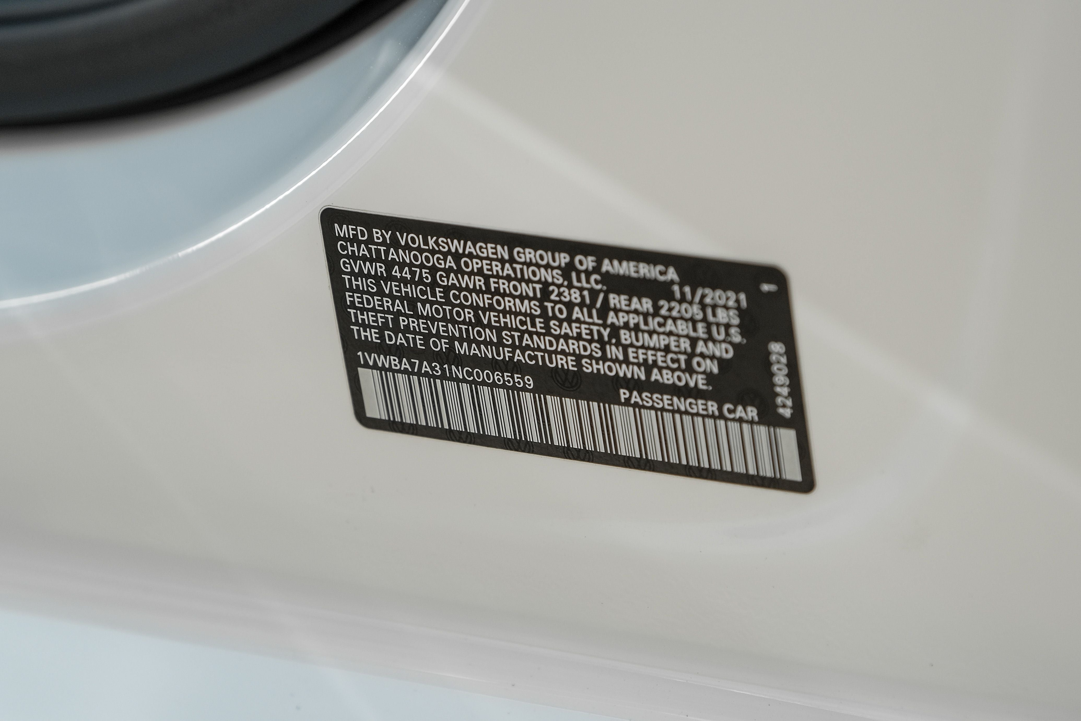 2022 Volkswagen Passat 2.0T Limited Edition