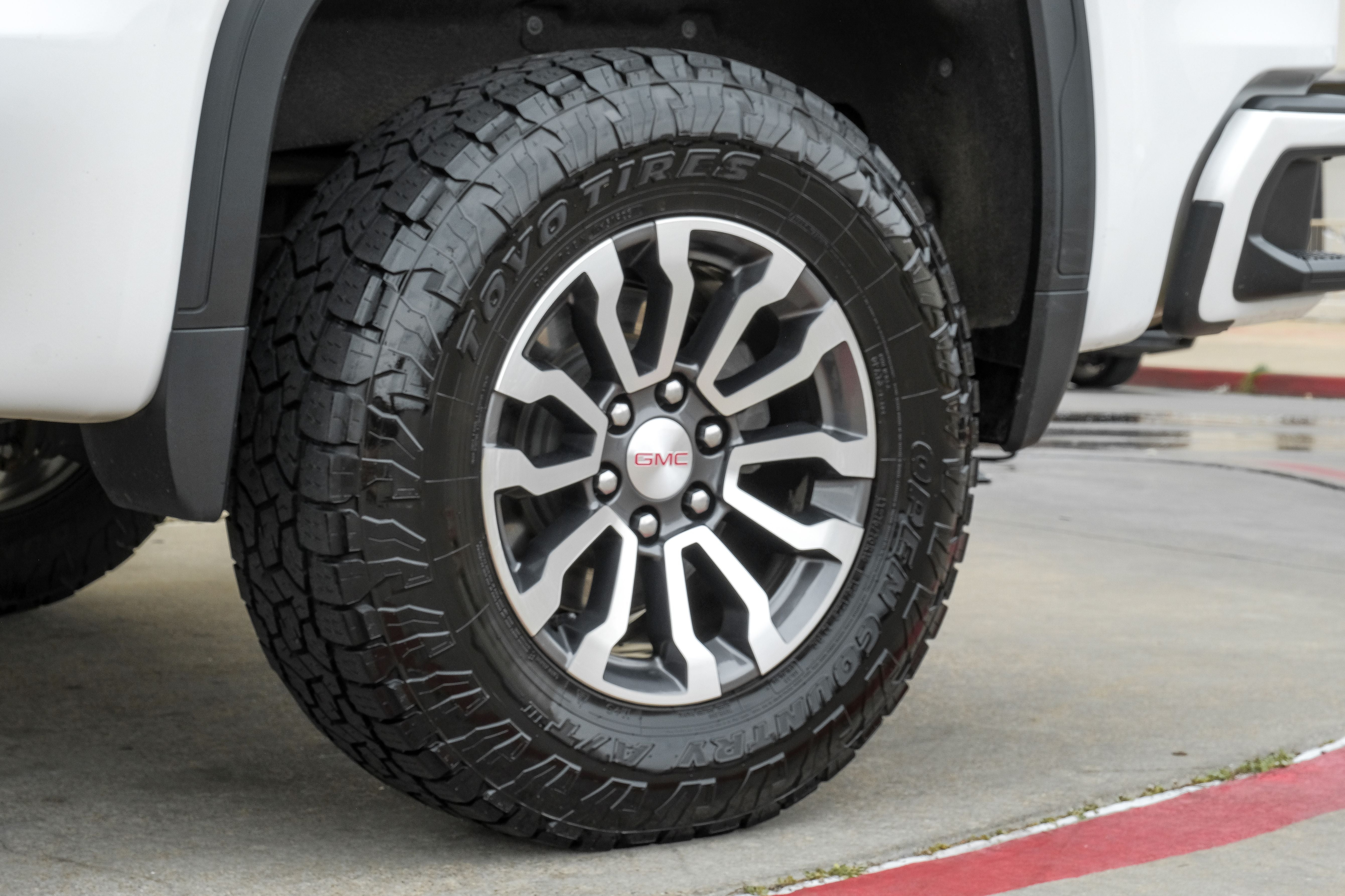 2021 GMC Sierra 1500 AT4