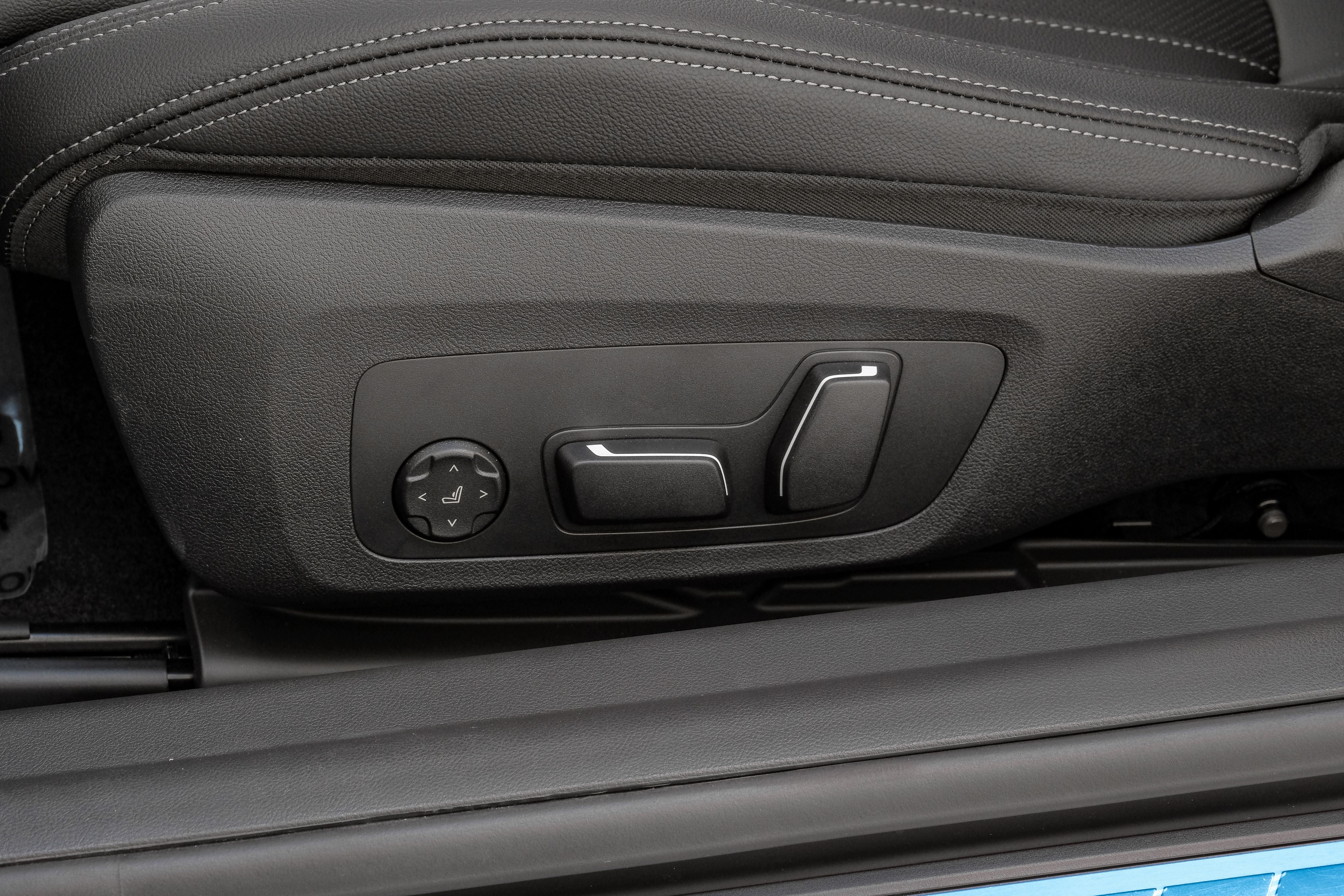 2026 BMW 2 Series 230i xDrive