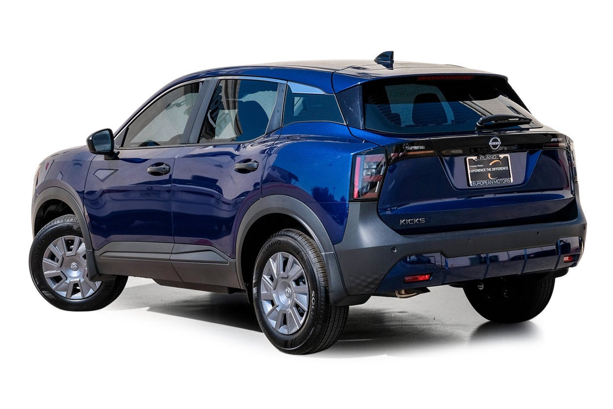 2026 Nissan Kicks S