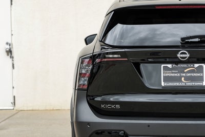 2025 Nissan Kicks SV