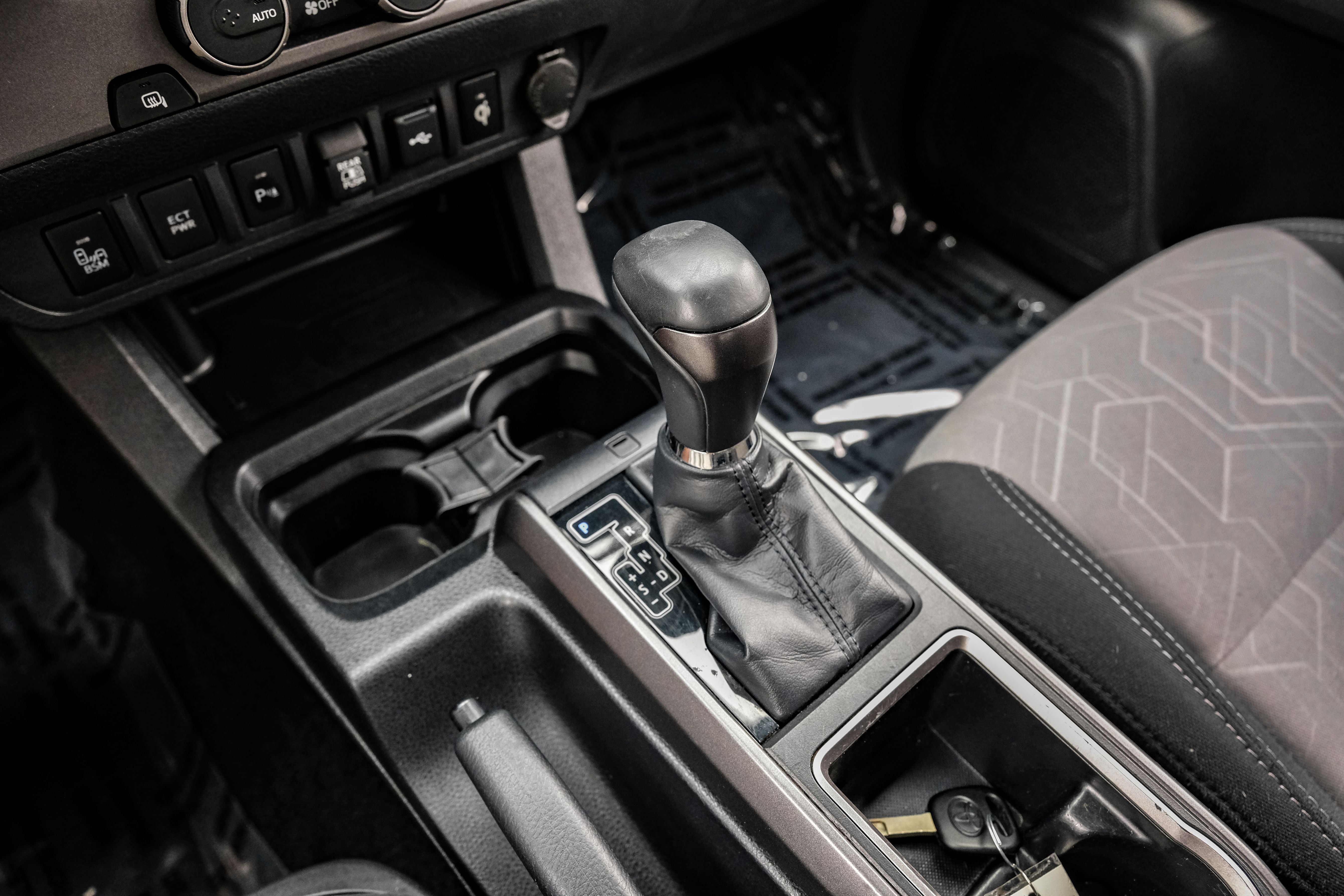 2022 Toyota Tacoma V6