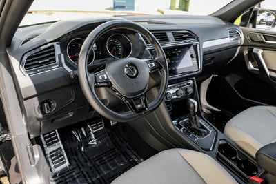2021 Volkswagen Tiguan 2.0T SE R-Line Black