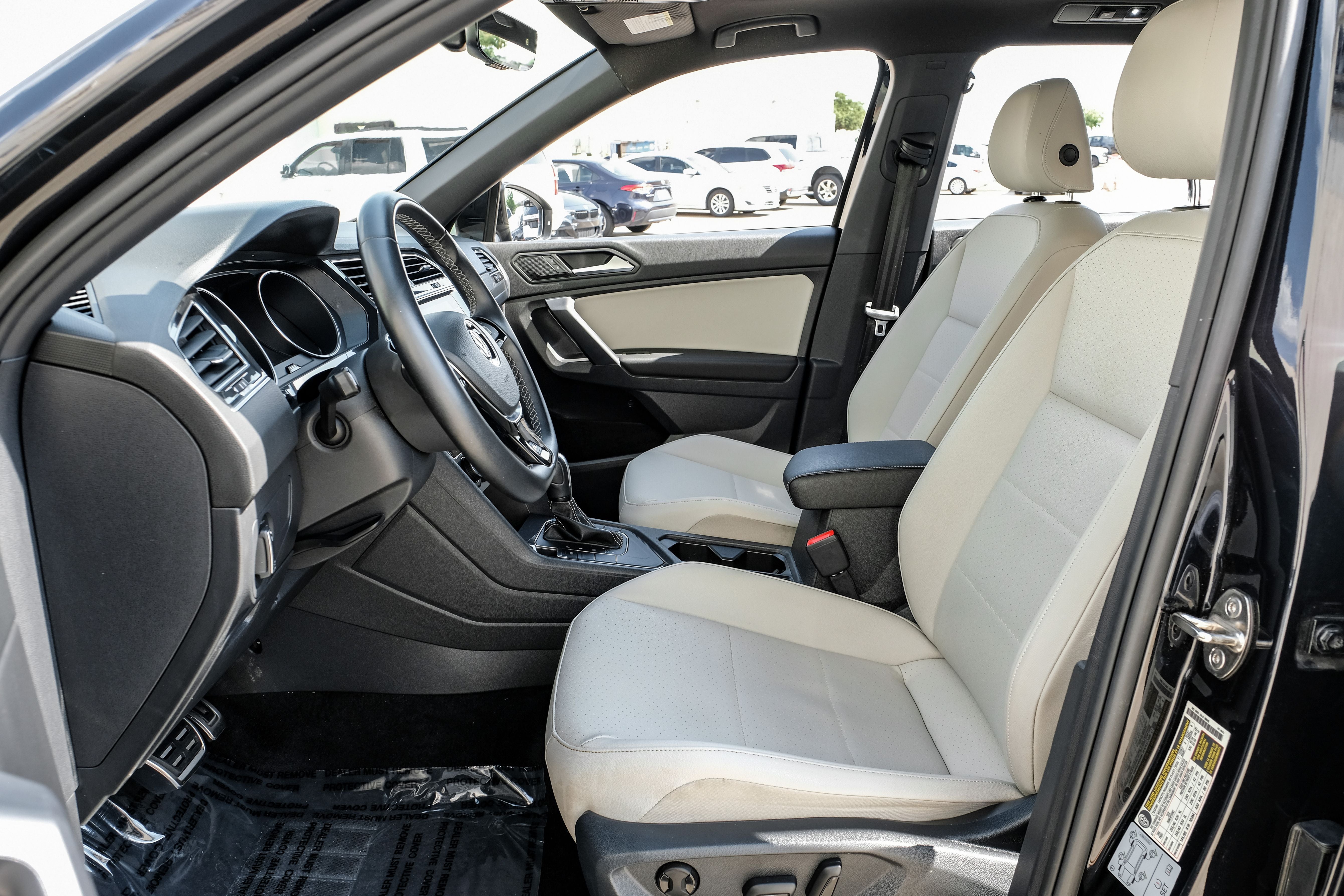 2021 Volkswagen Tiguan 2.0T SE R-Line Black