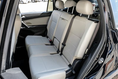 2021 Volkswagen Tiguan 2.0T SE R-Line Black